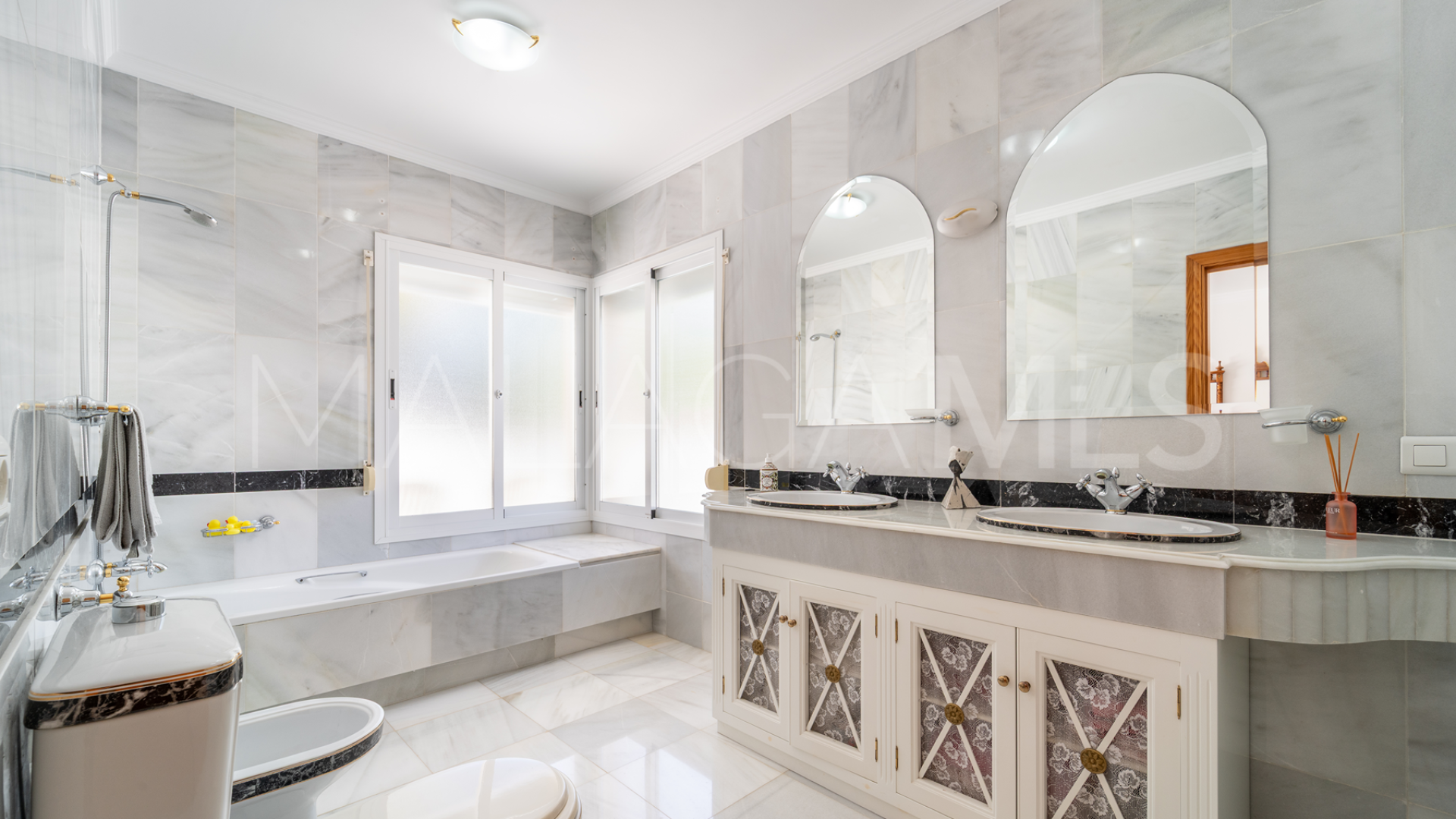 Villa for sale in El Presidente