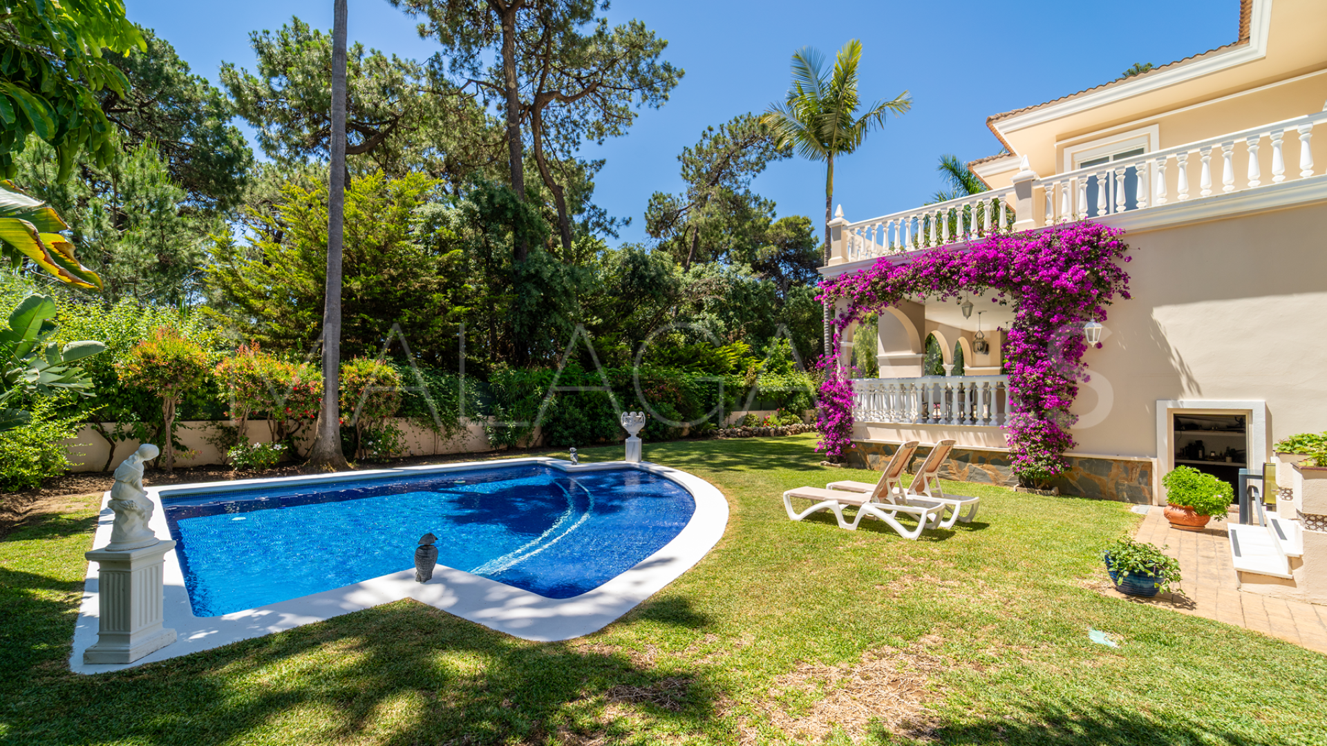 Villa for sale in El Presidente