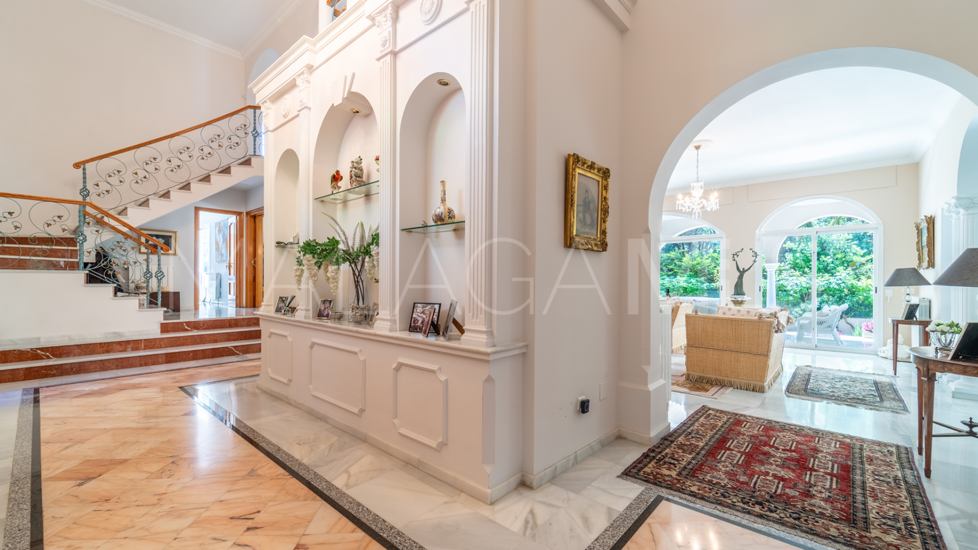 Villa for sale in El Presidente