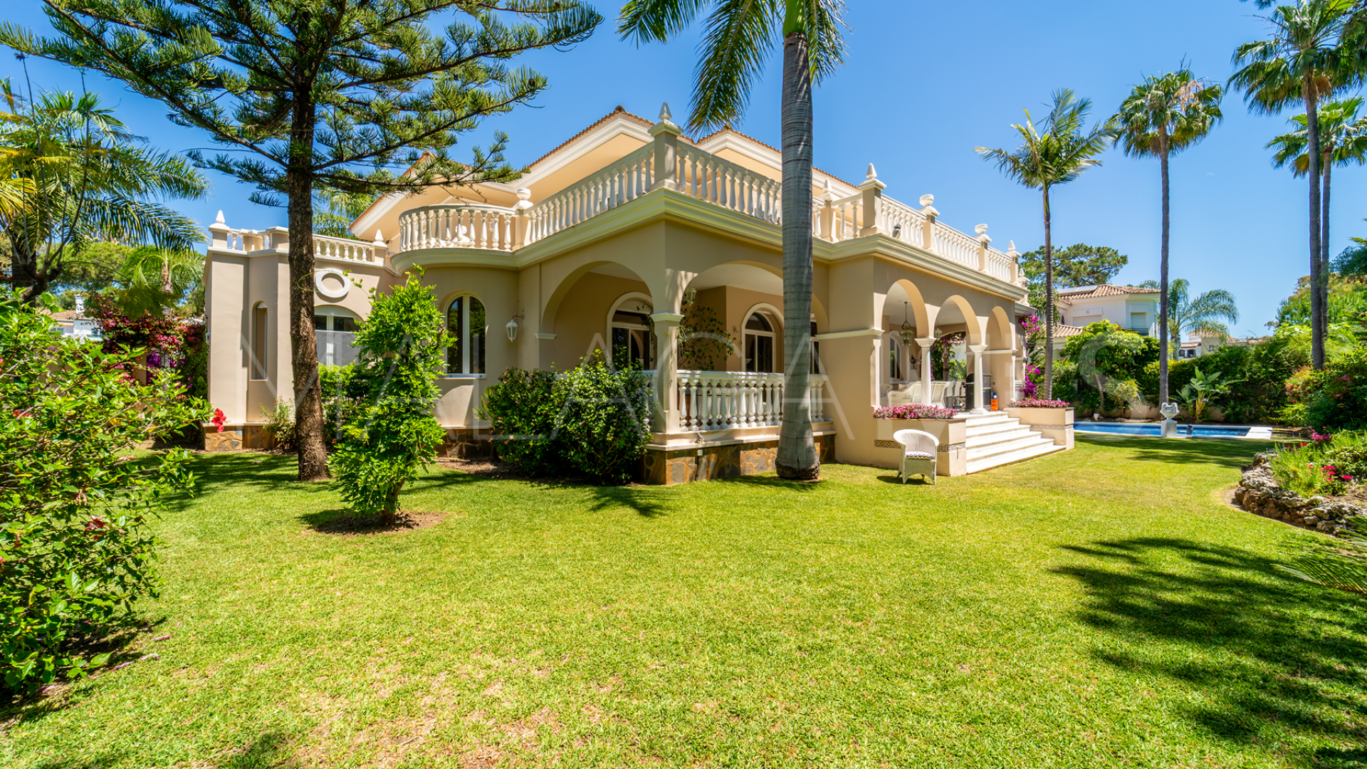 Villa for sale in El Presidente