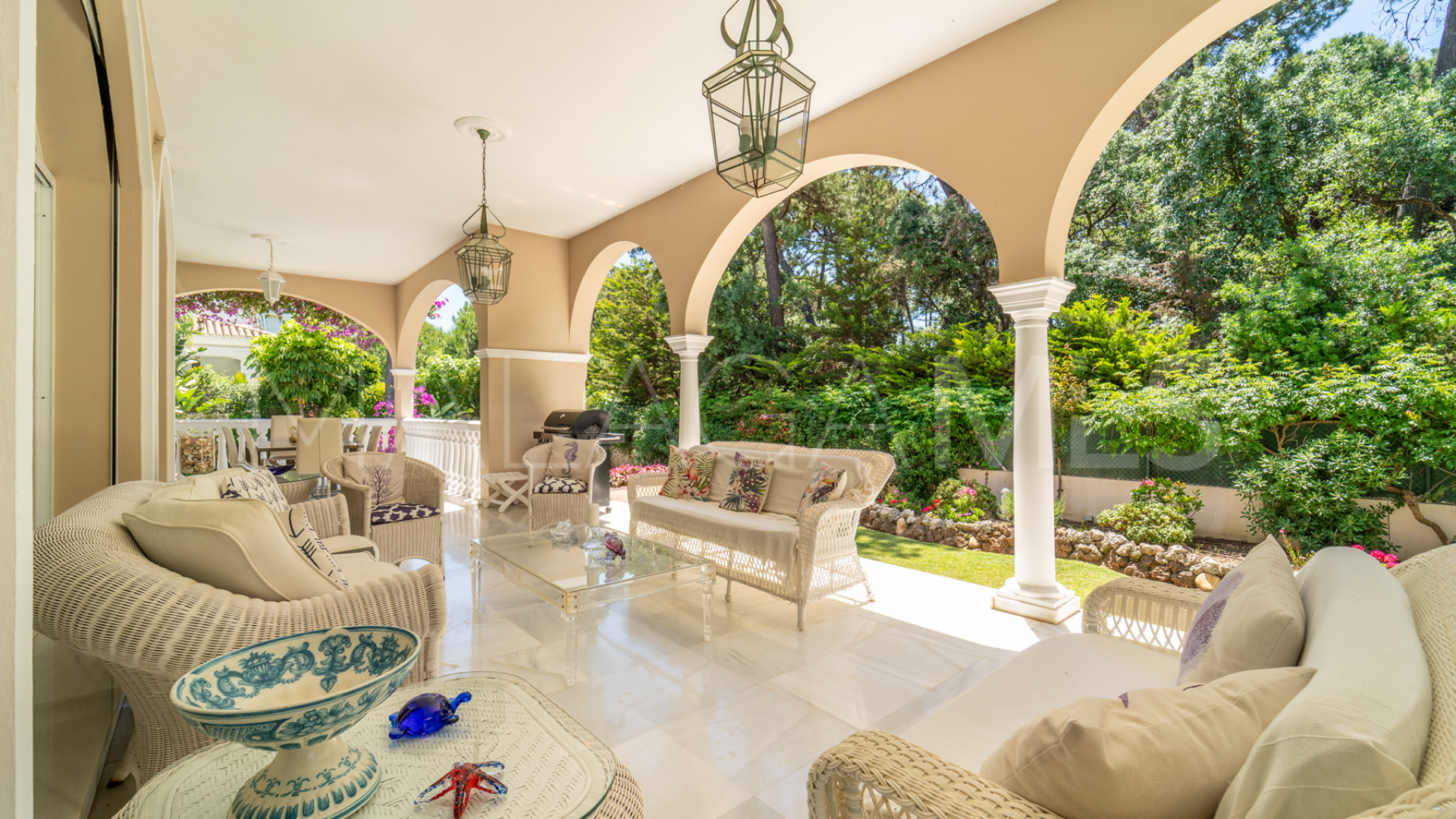 Villa for sale in El Presidente