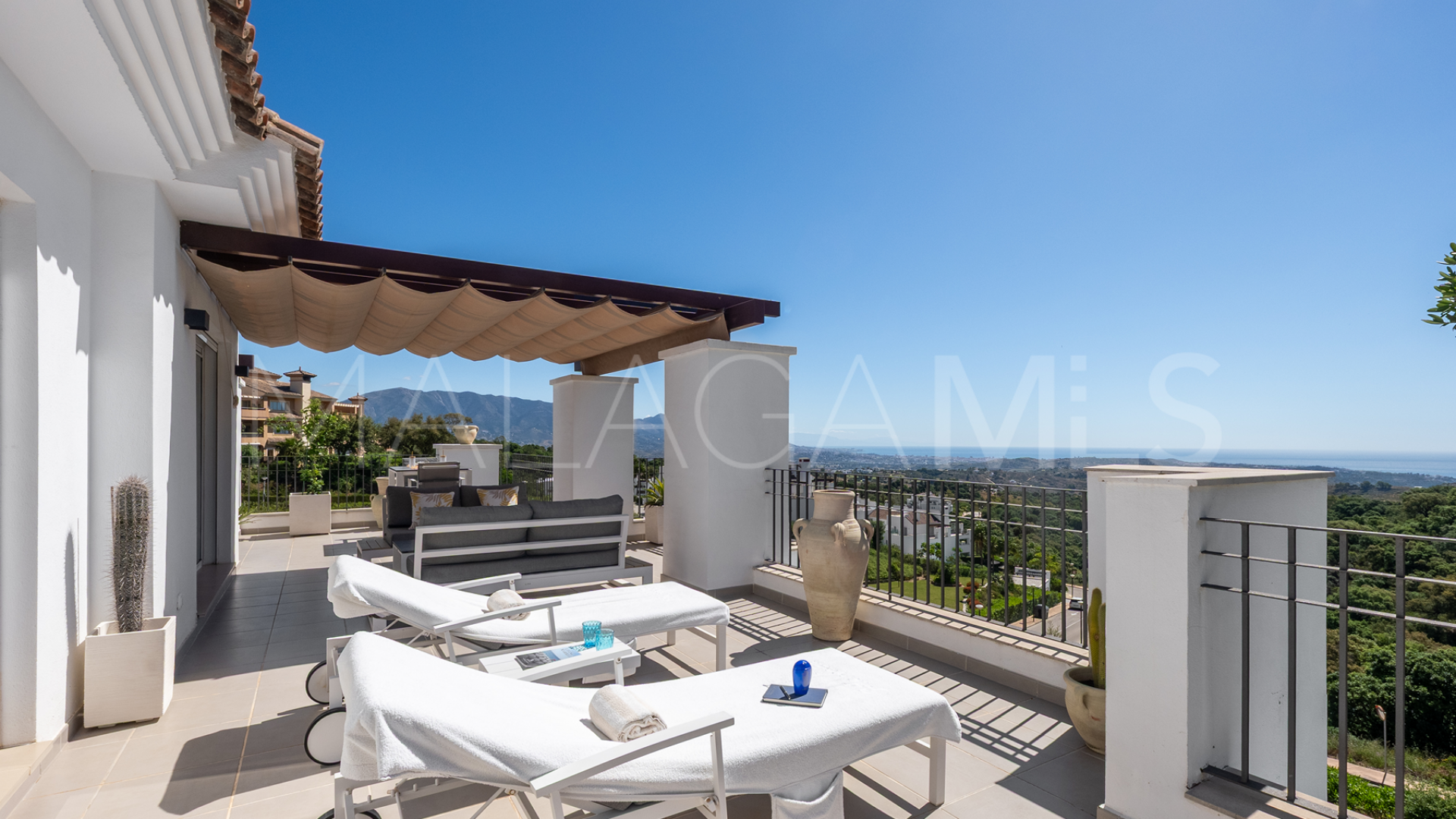Penthouse for sale in El Soto de Marbella