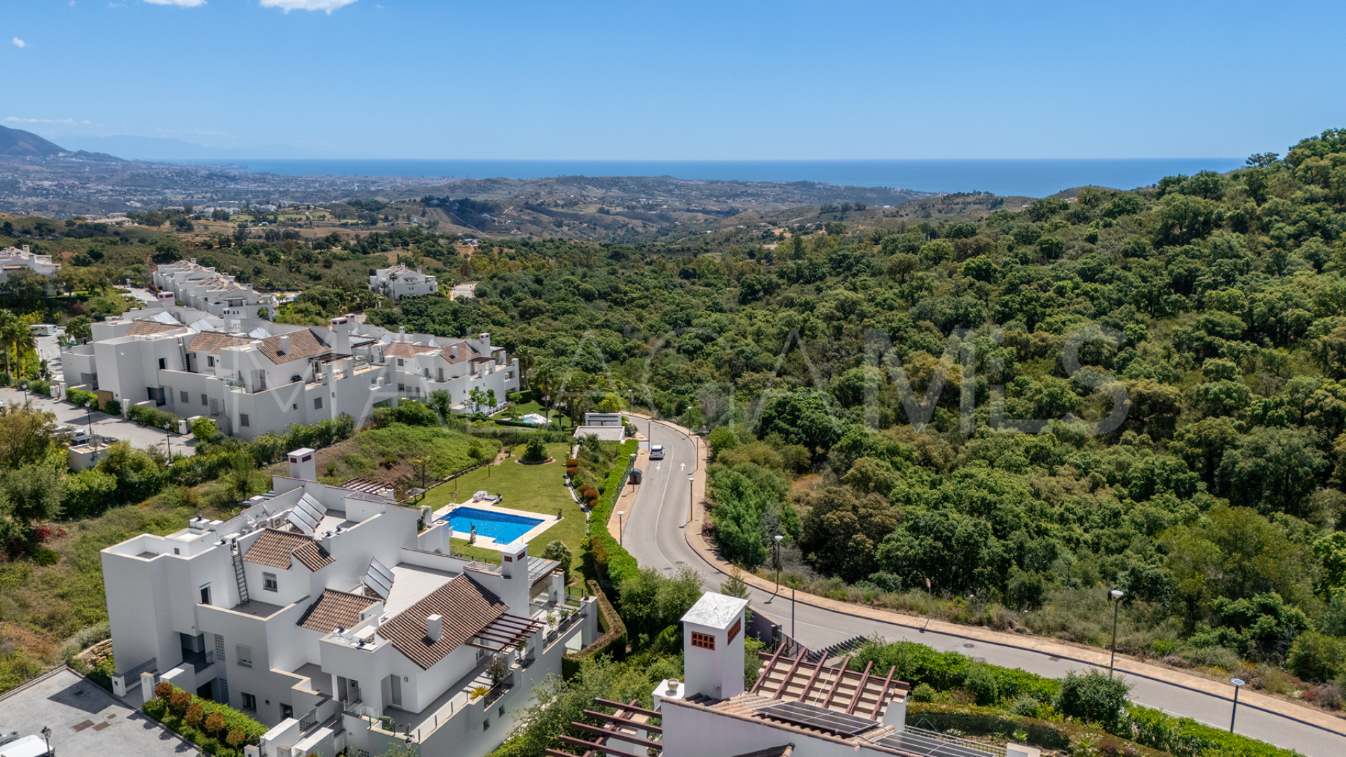 Penthouse for sale in El Soto de Marbella