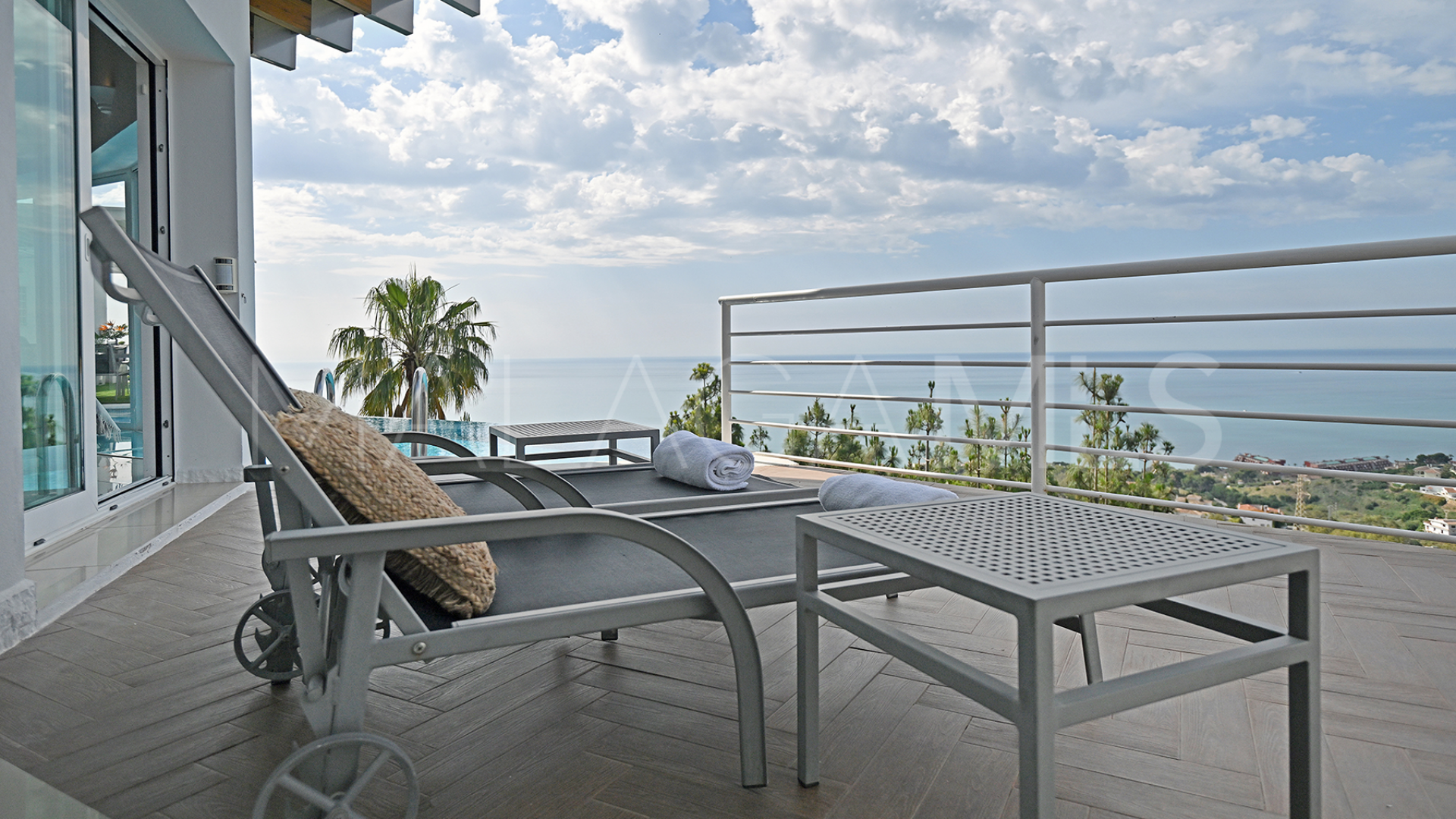 Villa for sale in Benalmadena Centro
