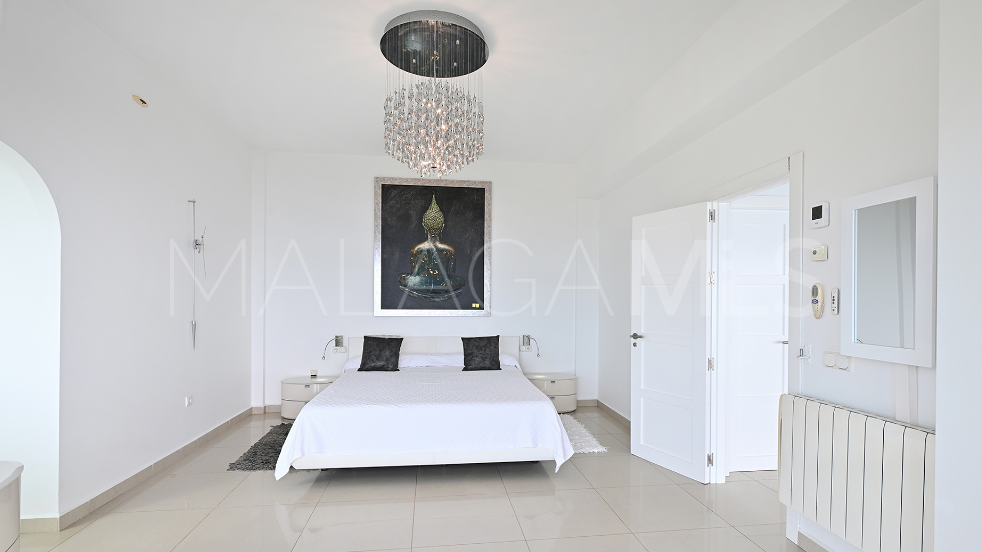 Villa for sale in Benalmadena Centro