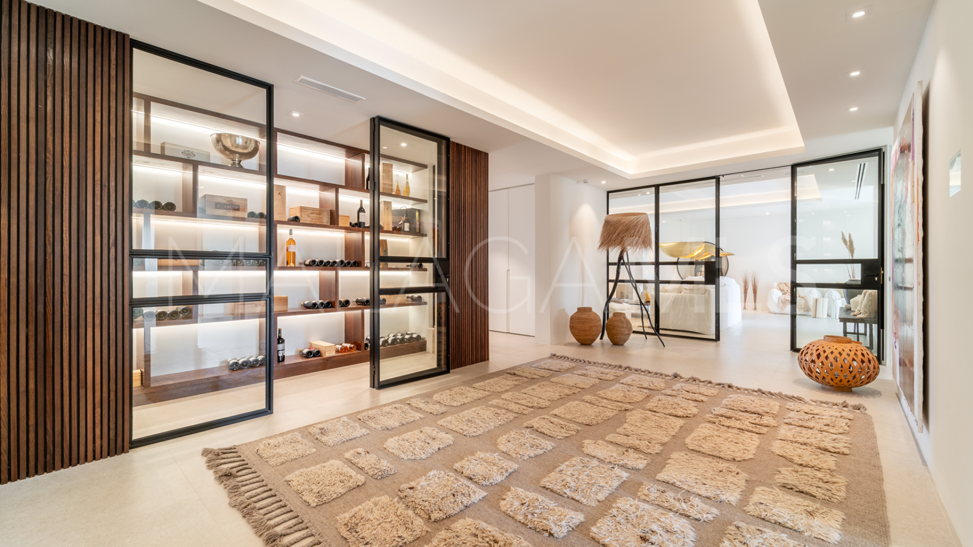 El Herrojo villa for sale