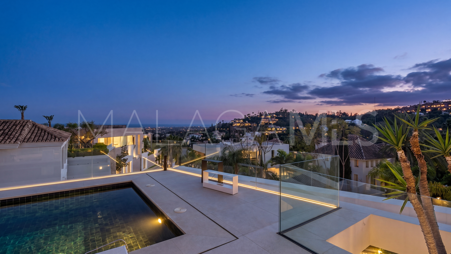 El Herrojo villa for sale