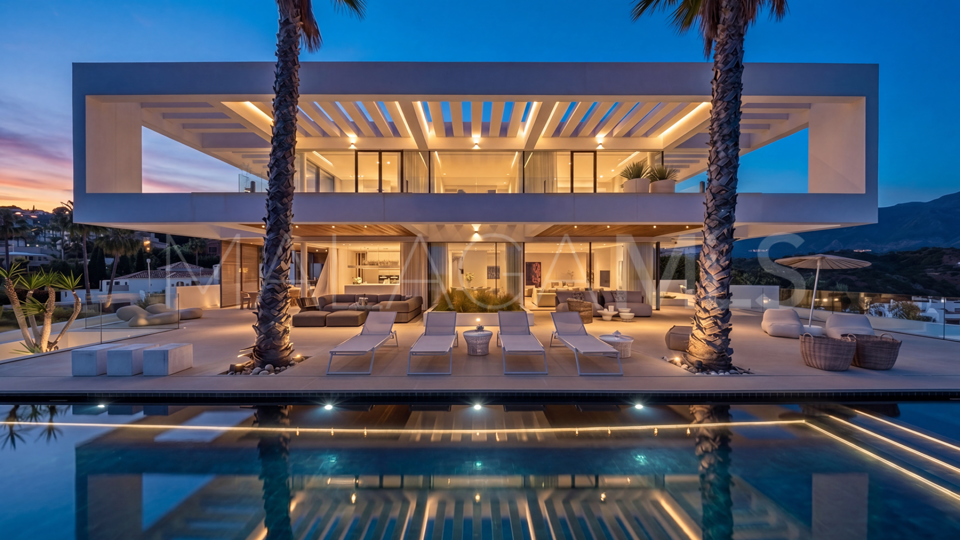 El Herrojo villa for sale