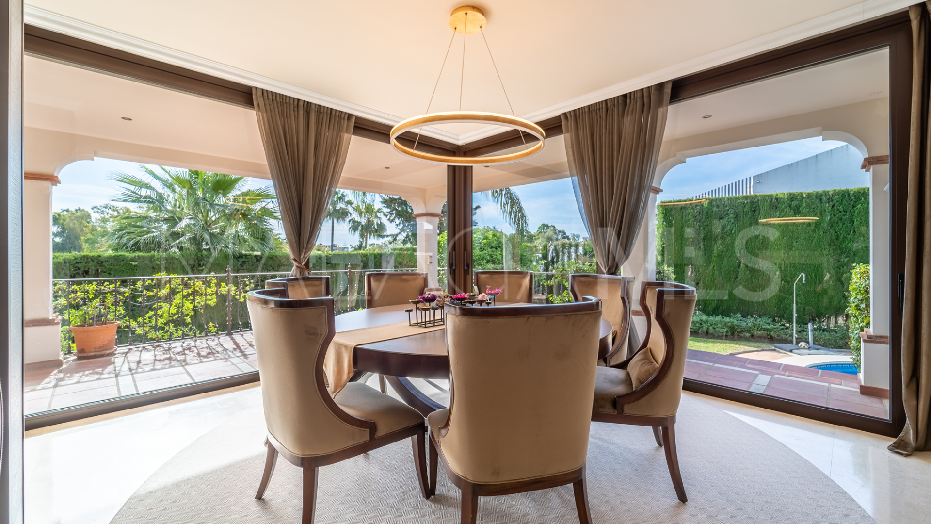 Nueva Atalaya 4 bedrooms villa for sale