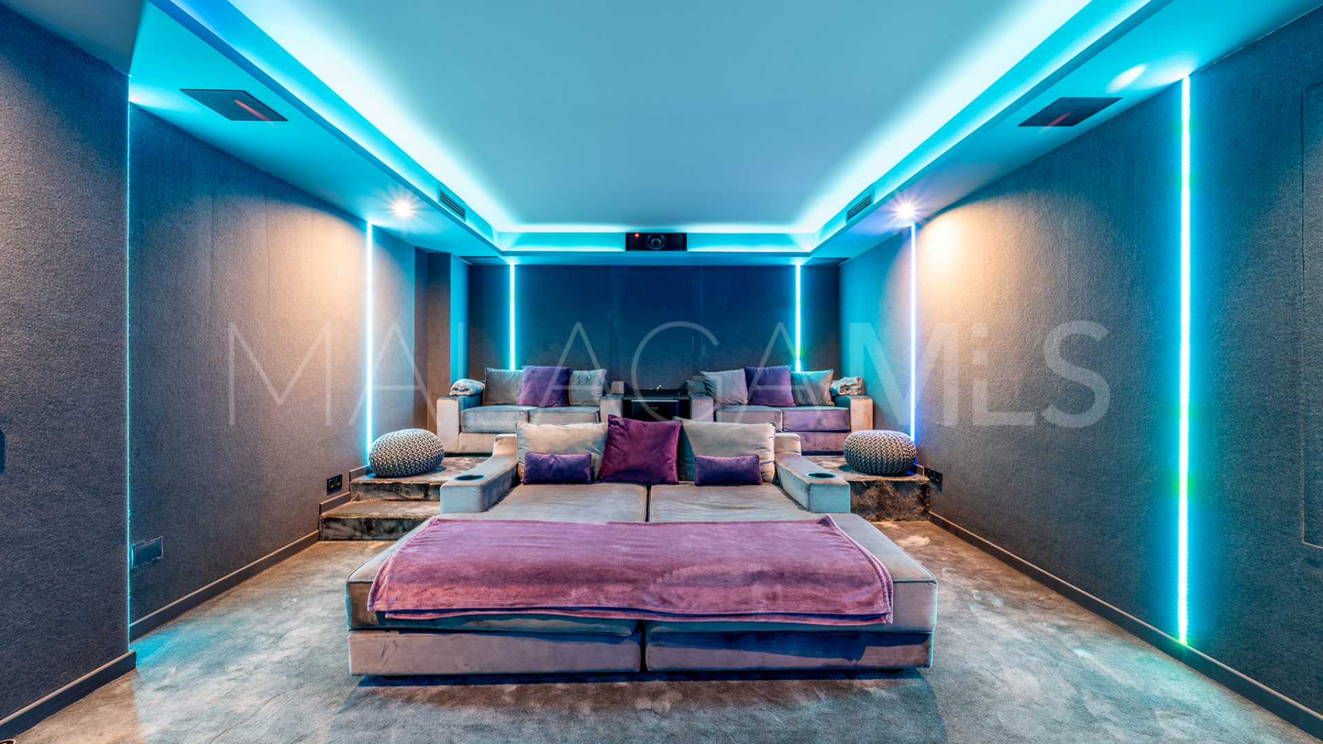 Nueva Atalaya 4 bedrooms villa for sale