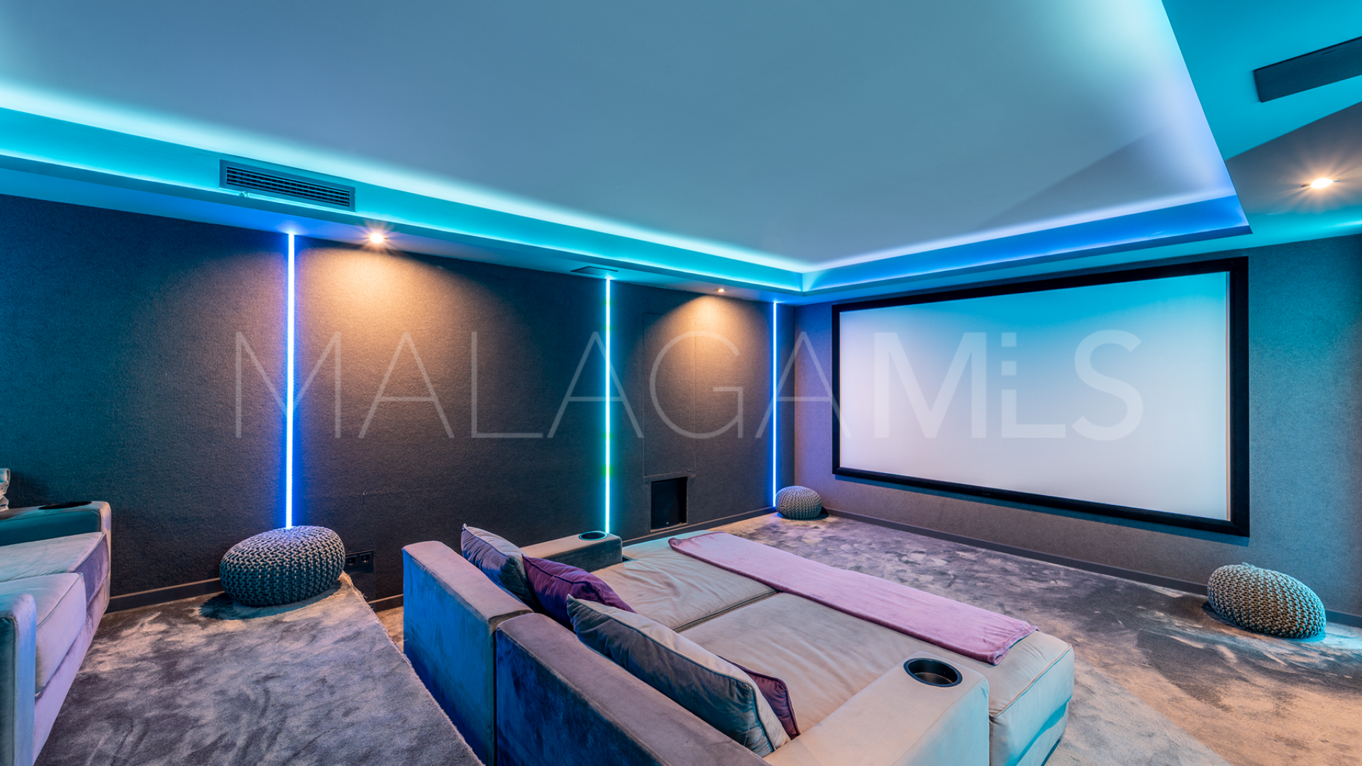 Nueva Atalaya 4 bedrooms villa for sale