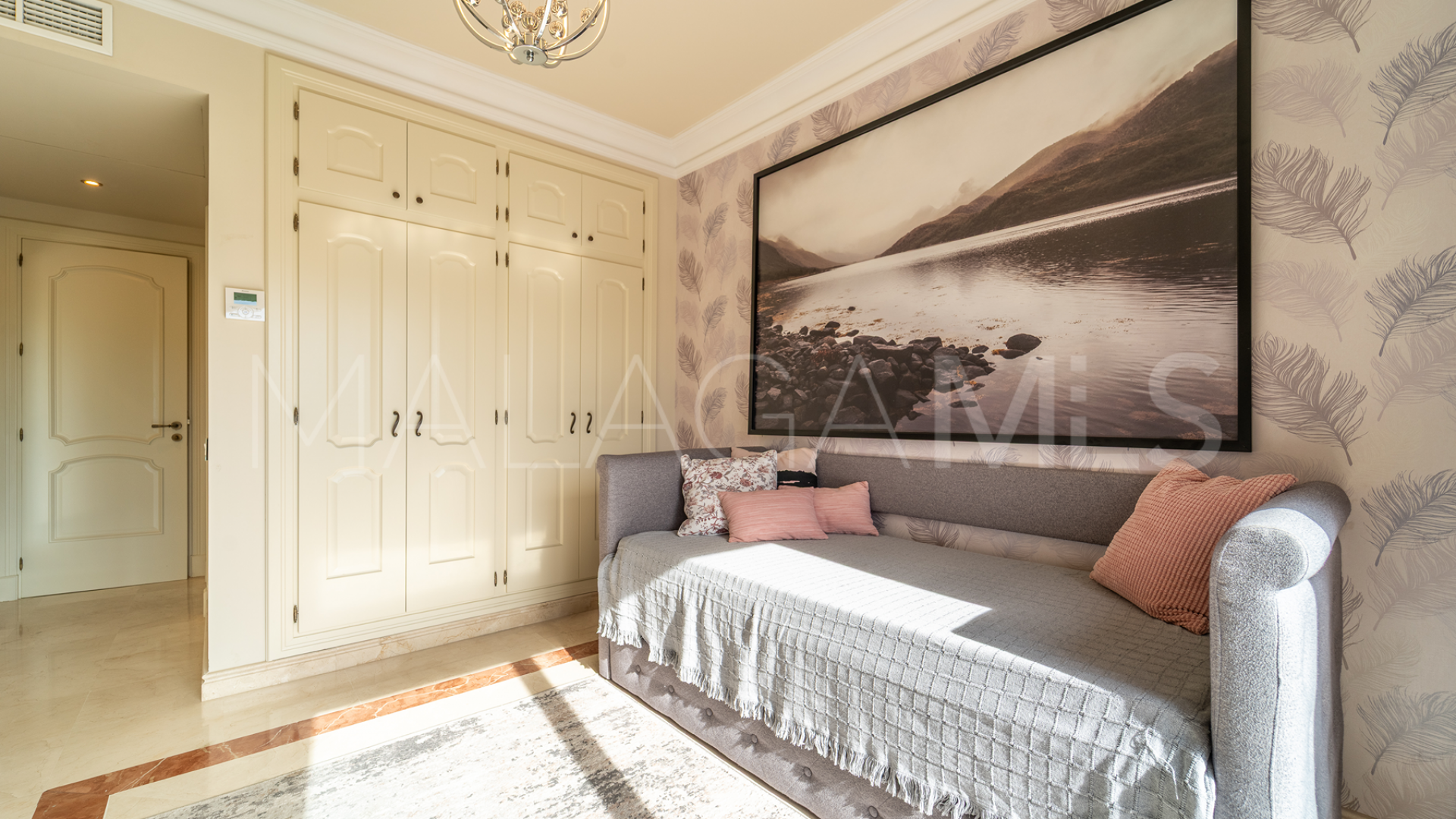 Nueva Atalaya 4 bedrooms villa for sale