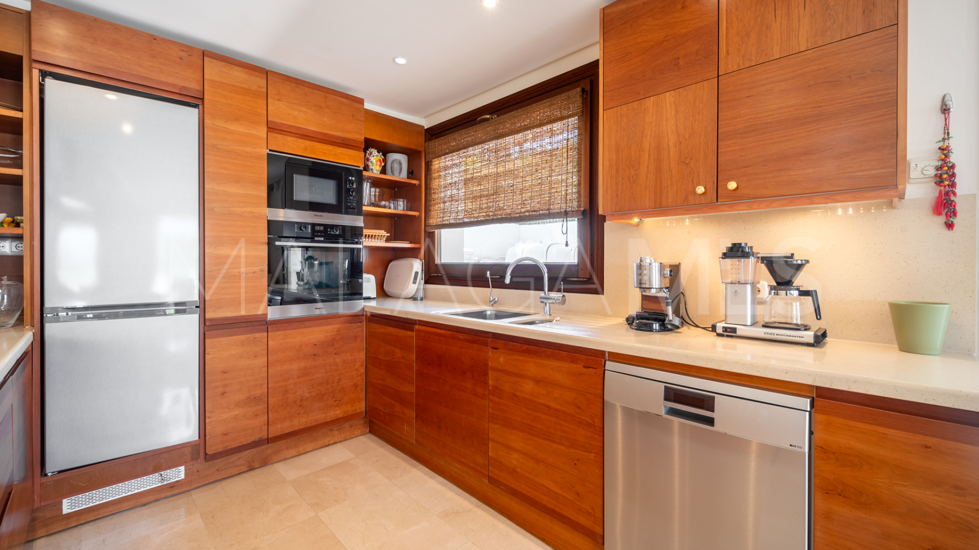 Villa for sale in Las Brisas del Golf