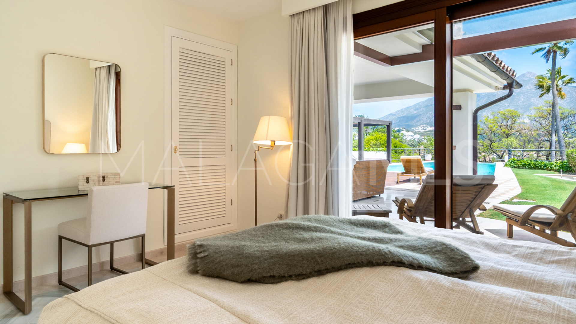 Villa for sale in Las Brisas del Golf