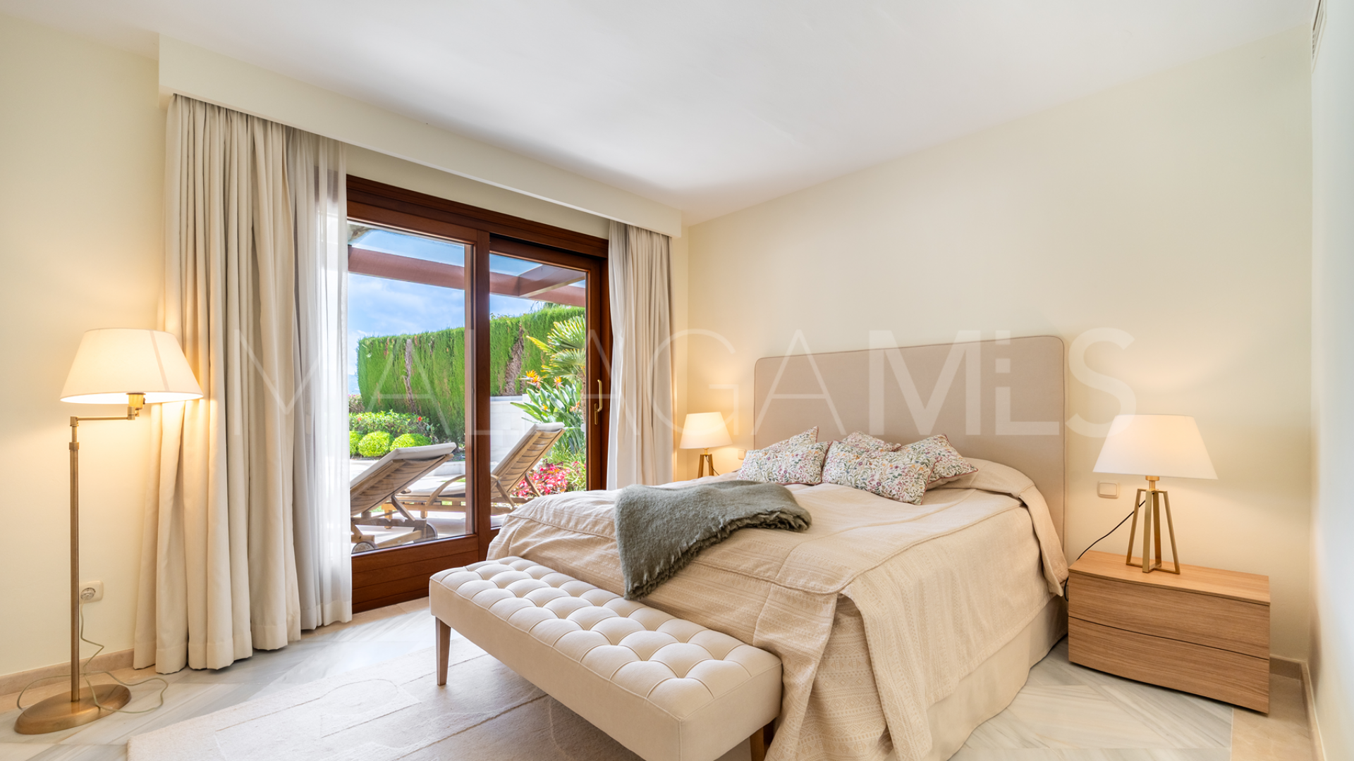 Villa for sale in Las Brisas del Golf