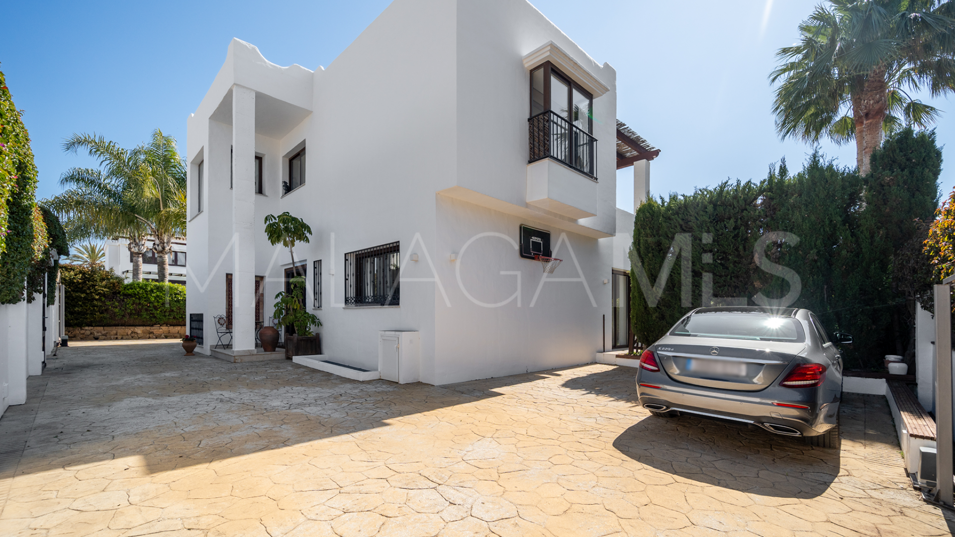 Villa for sale in Casablanca Beach