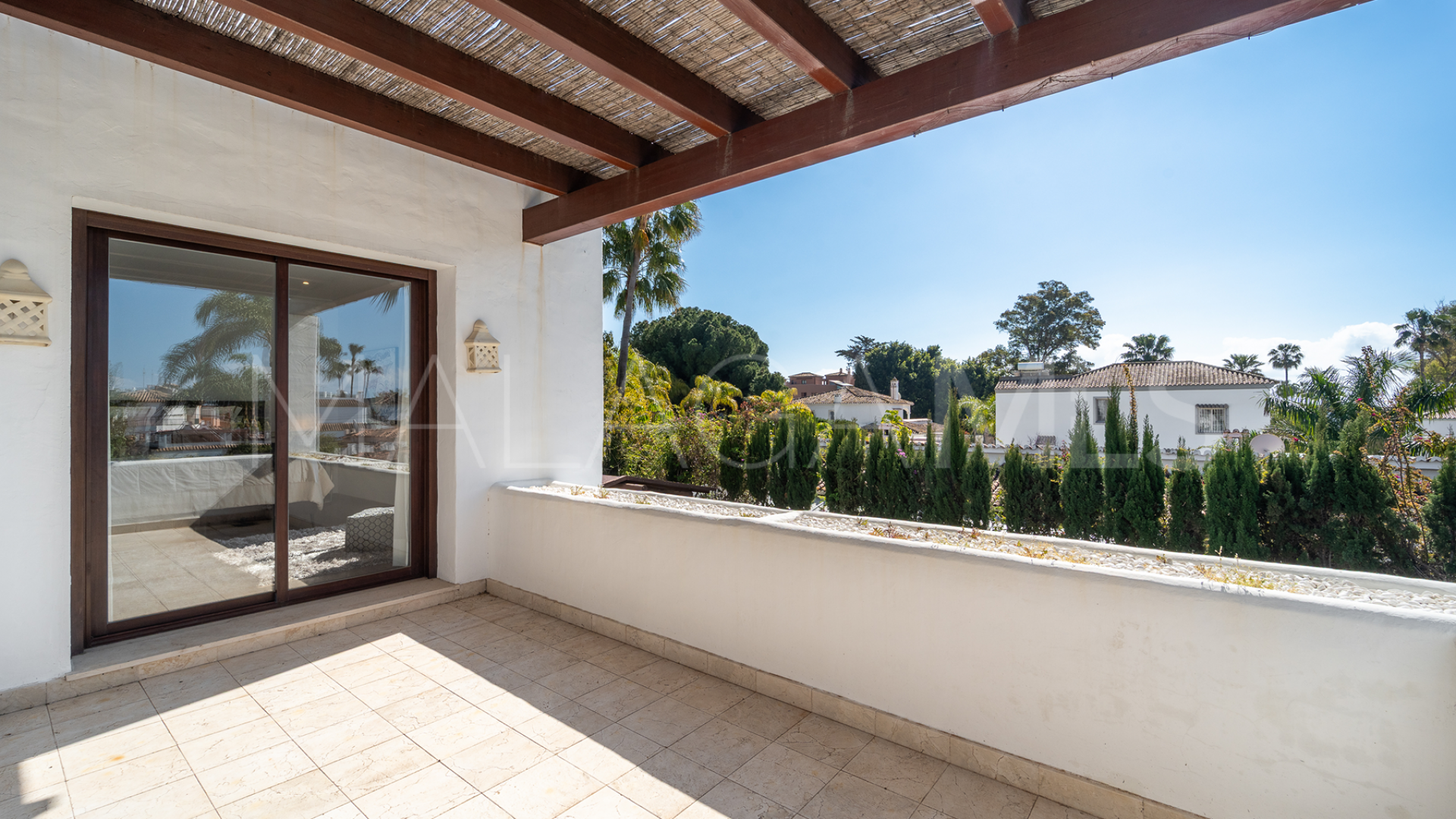 Villa for sale in Casablanca Beach