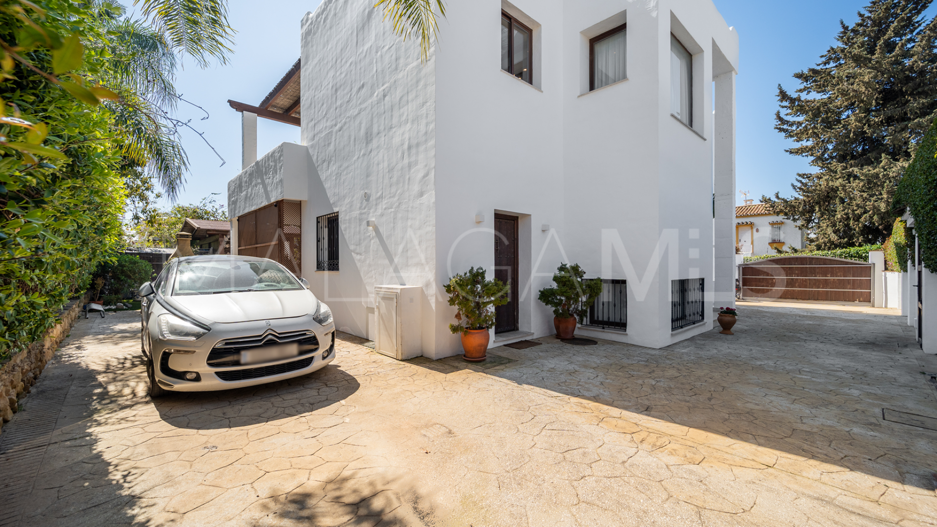 Villa for sale in Casablanca Beach