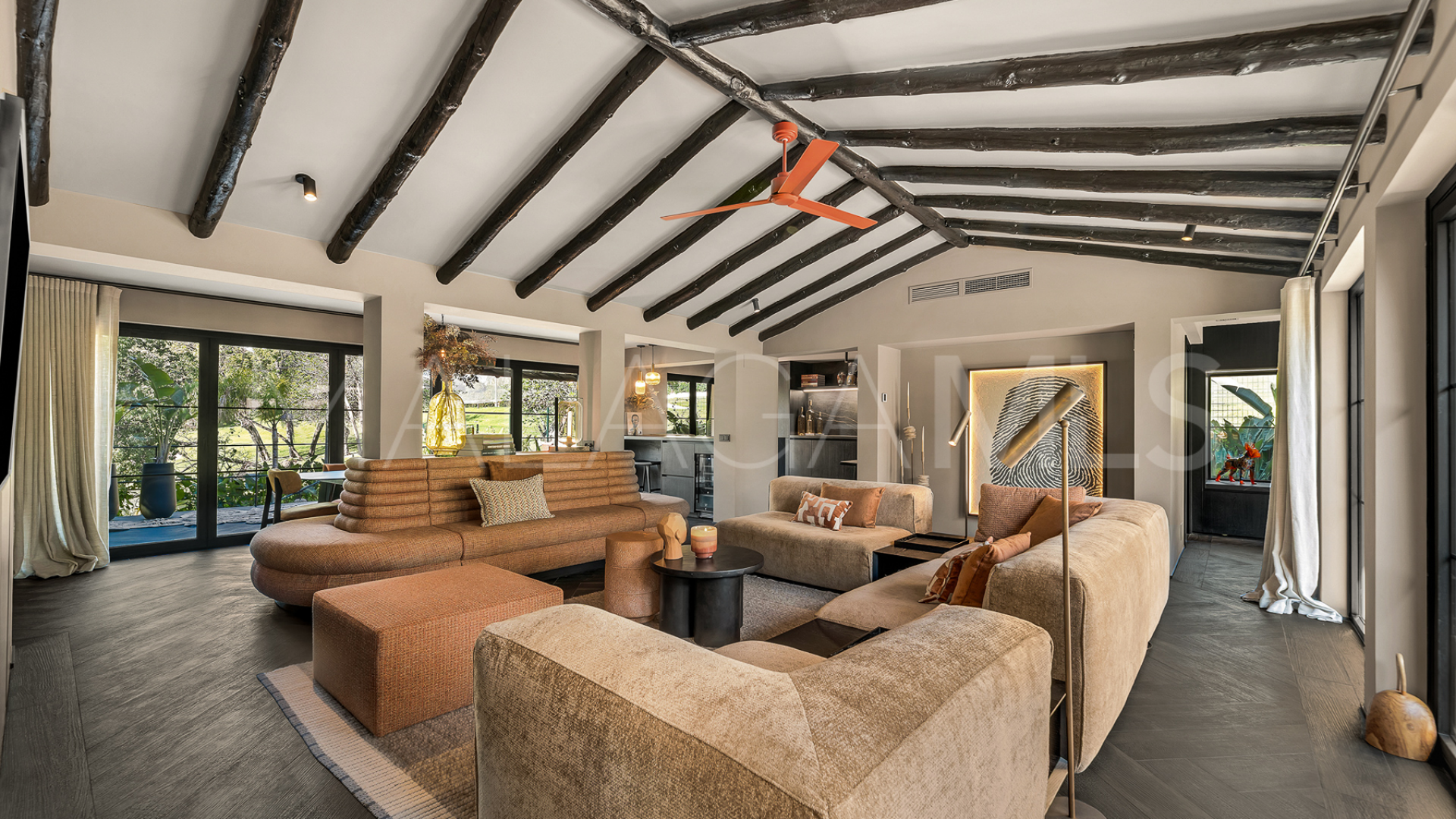 Villa for sale in Guadalmina Alta