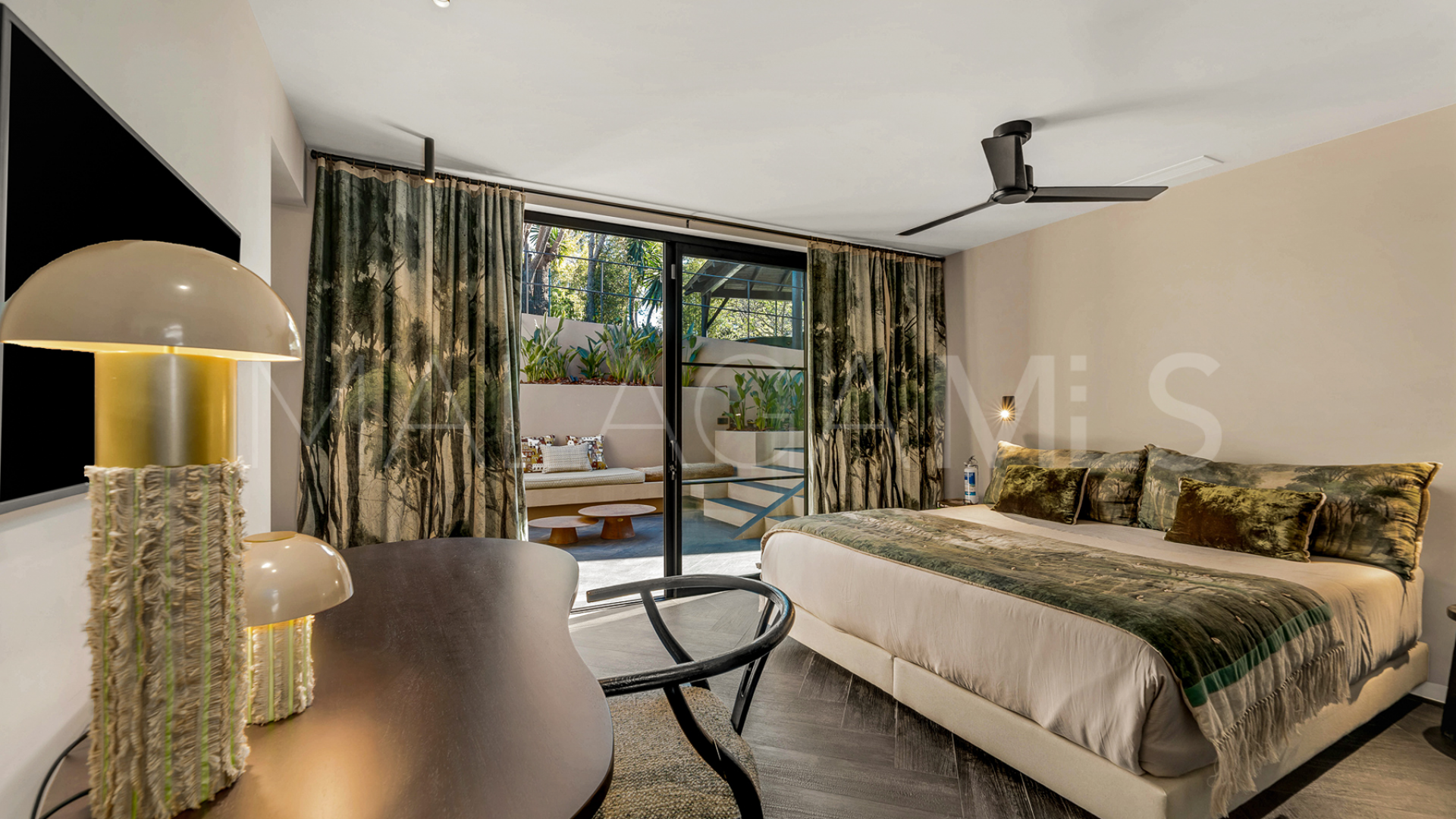 Villa for sale in Guadalmina Alta