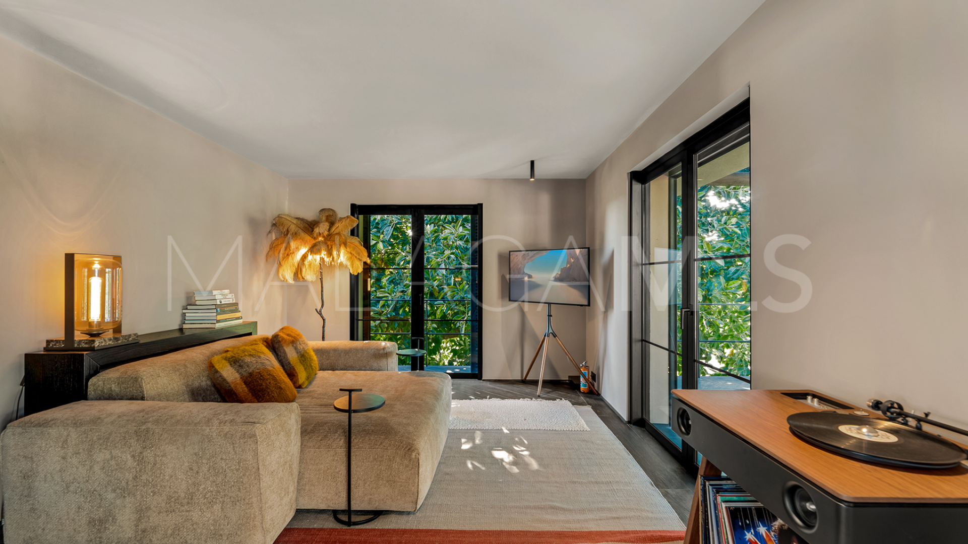 Villa for sale in Guadalmina Alta