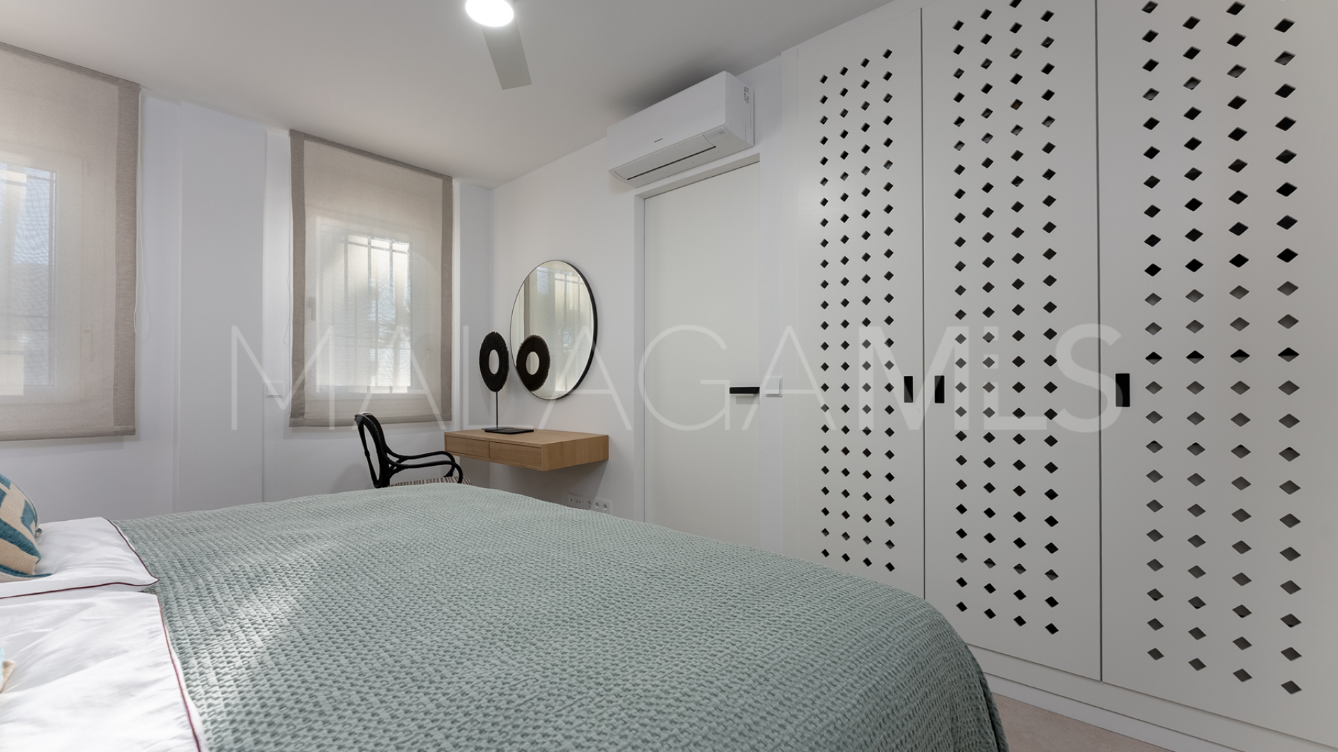 Ático with 2 bedrooms for sale in El Romeral de Calahonda