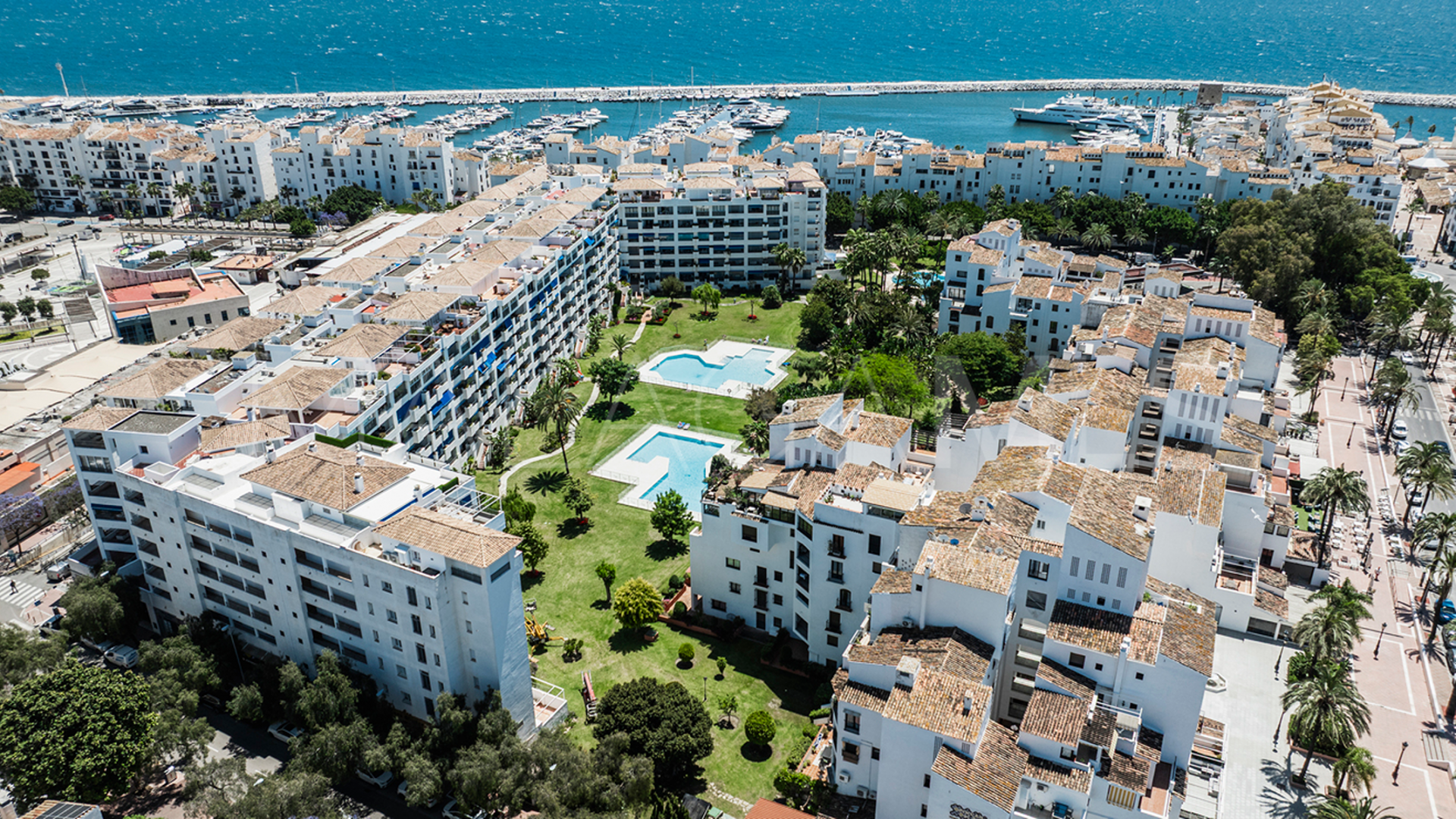 Penthouse with 3 bedrooms for sale in Jardines del Puerto