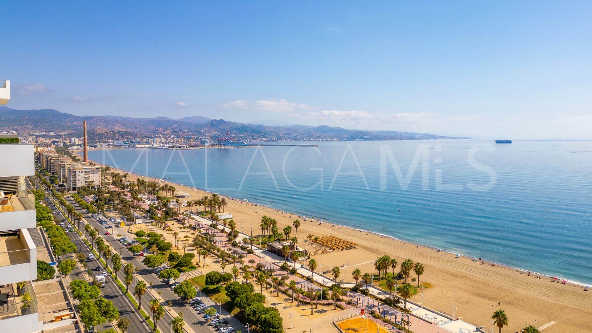 For sale apartment with 4 bedrooms in Parque Mediterráneo - Santa Paula