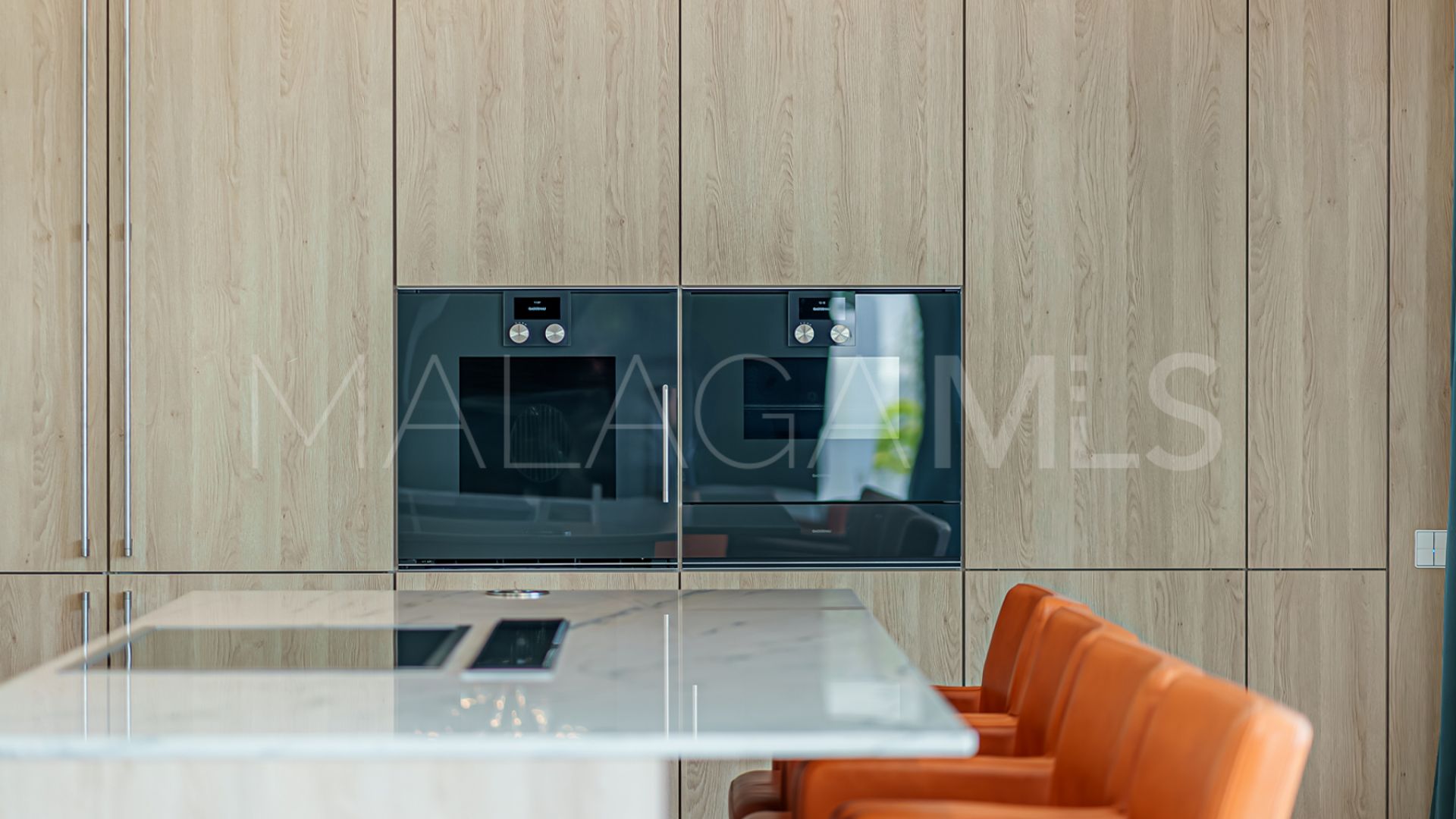 Villa for sale in Nueva Andalucia