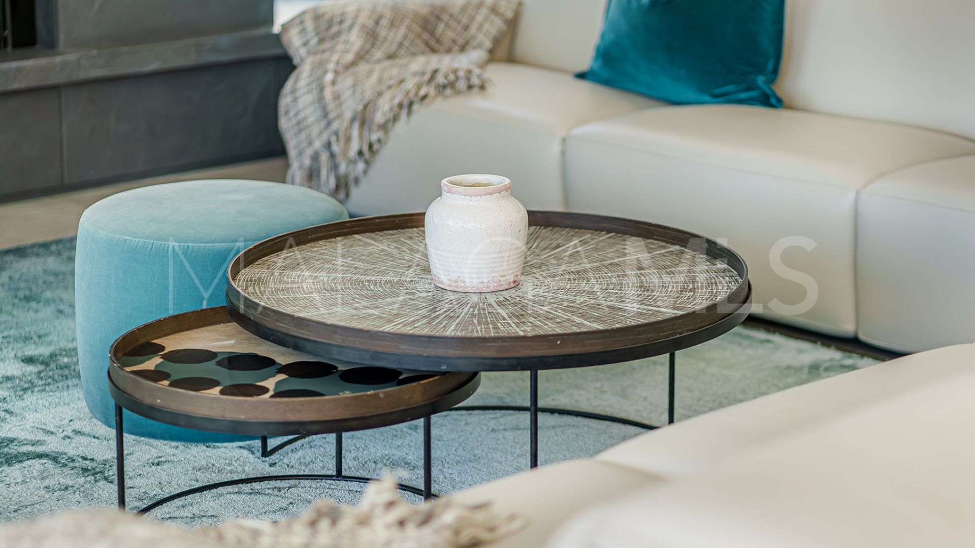 Villa for sale in Nueva Andalucia