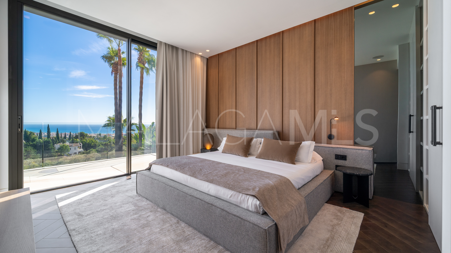 Villa for sale in Cascada de Camojan