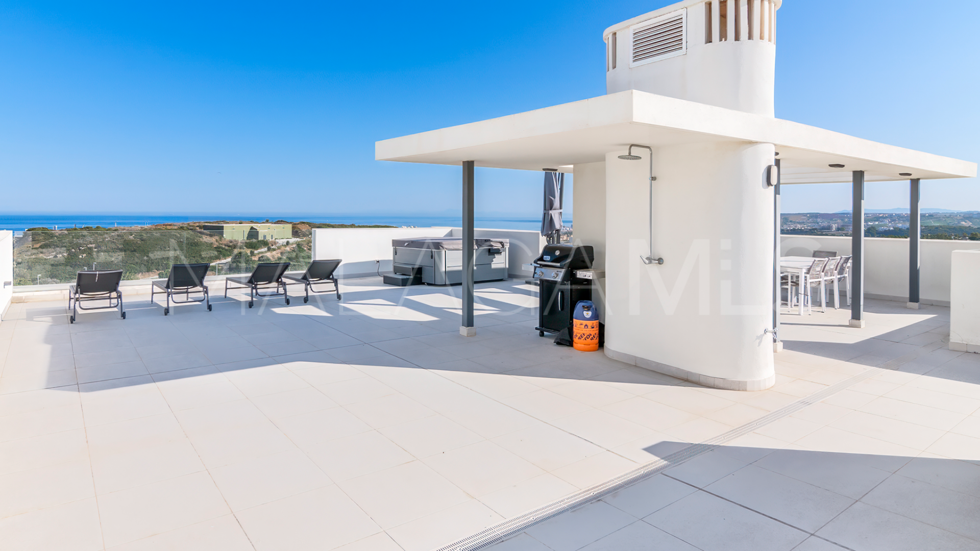 Takvåning for sale in Serenity Views