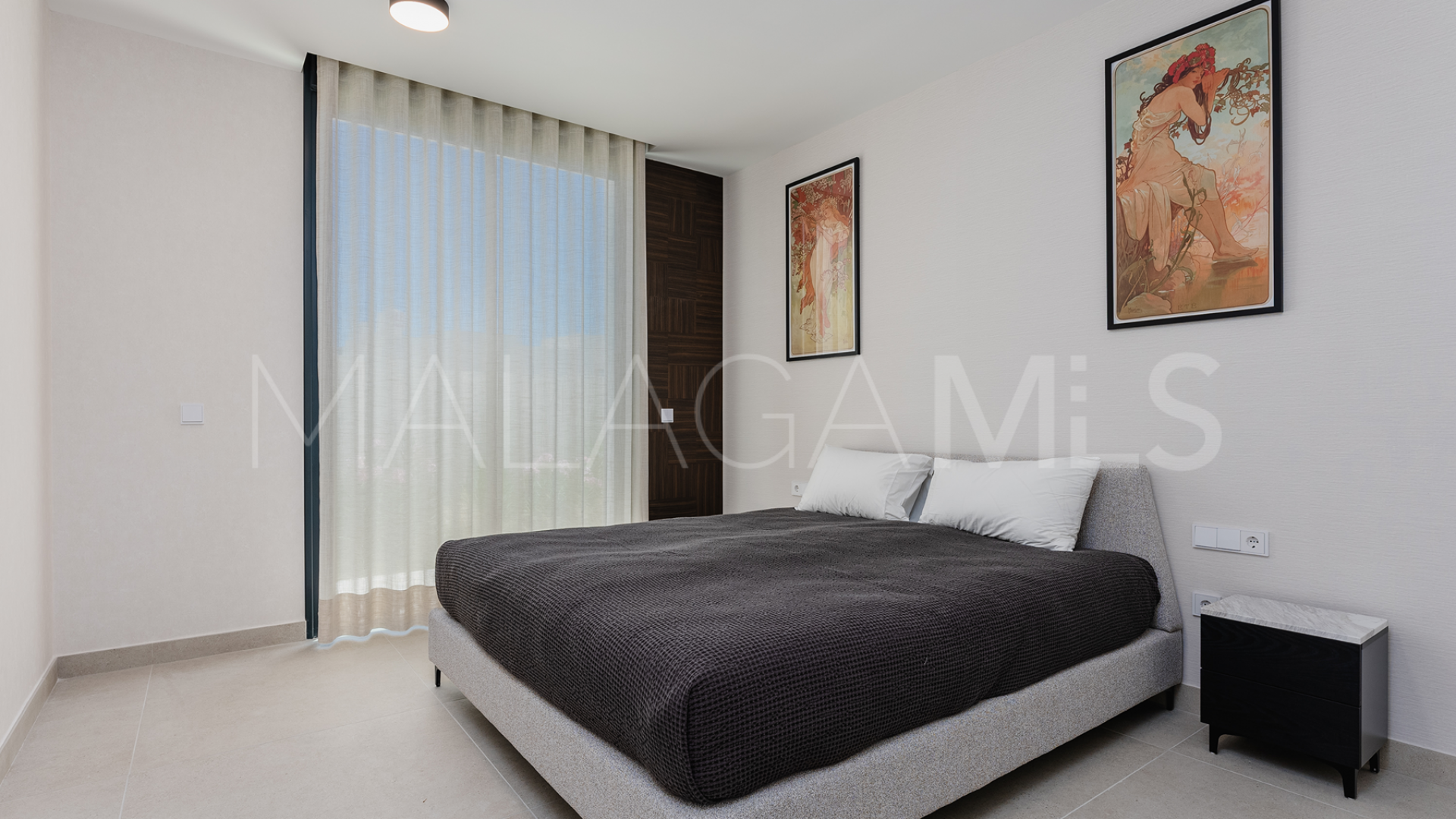 Lägenhet for sale in Riva Residences