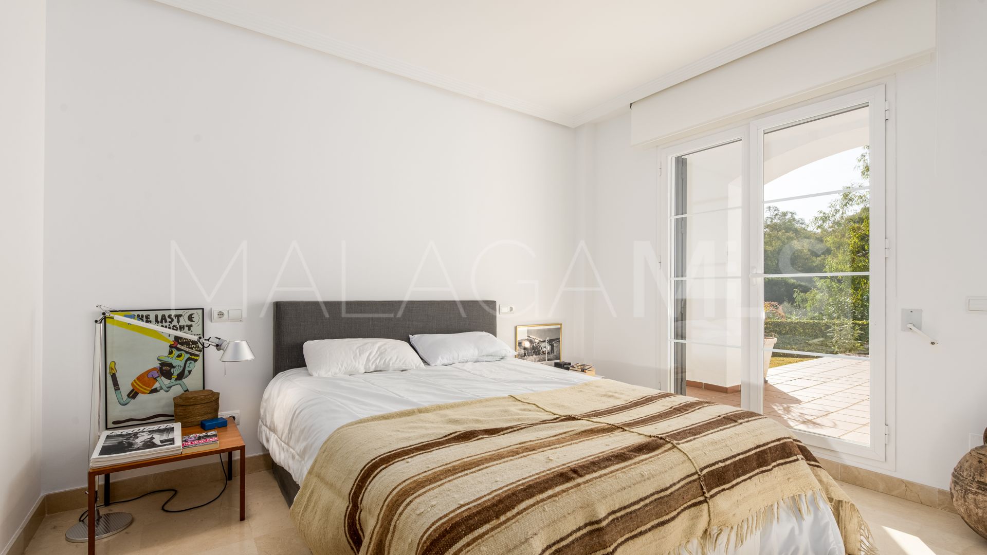 Buy Benahavis ground floor apartment