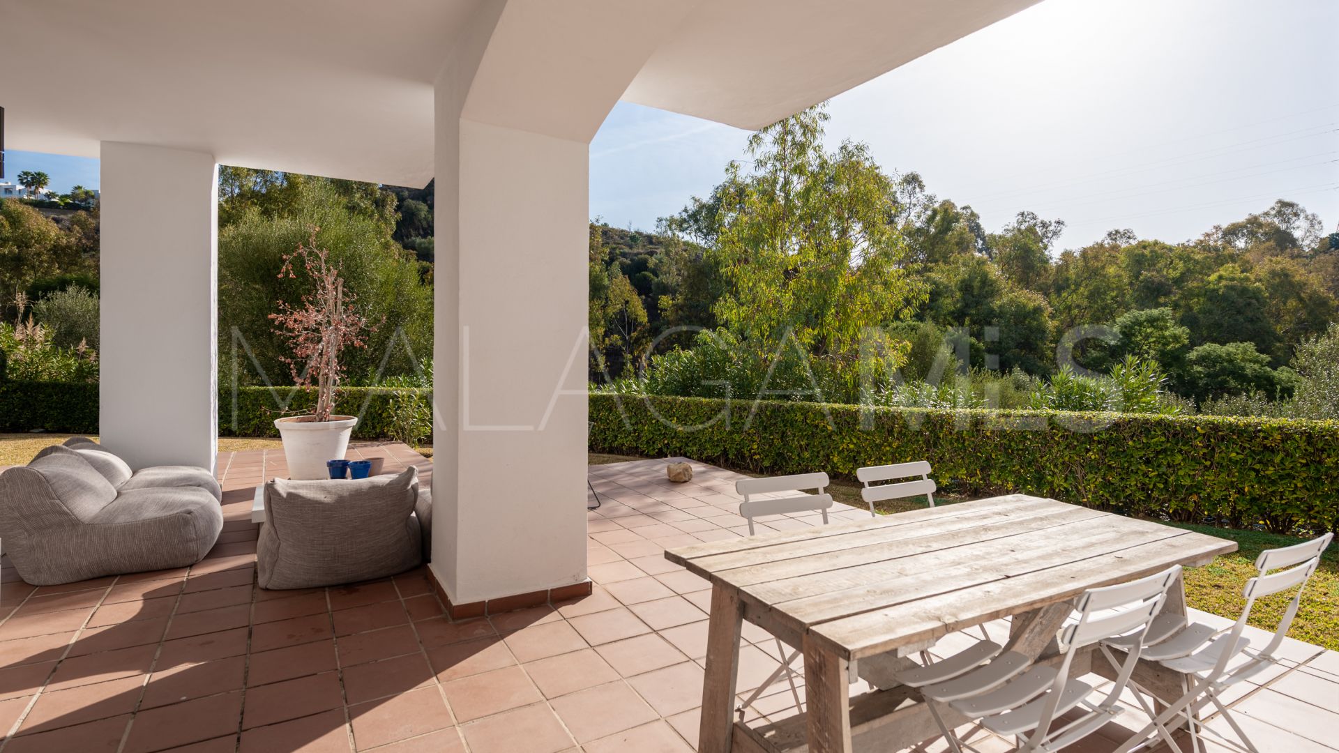 Buy Benahavis ground floor apartment