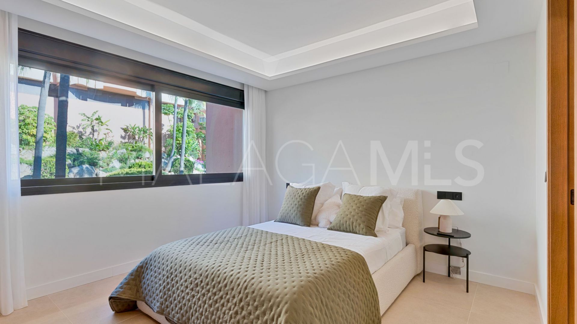 Wohnung for sale in Nueva Andalucia