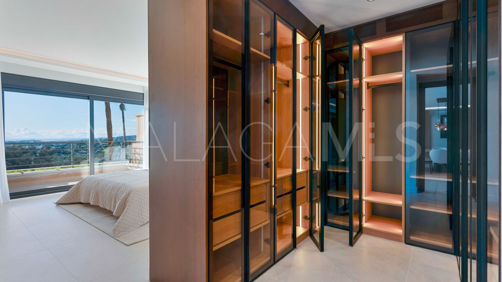 Wohnung for sale in Nueva Andalucia