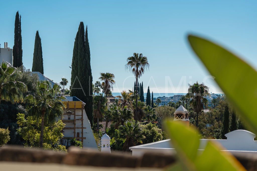 Maison de ville for sale in Nueva Andalucia