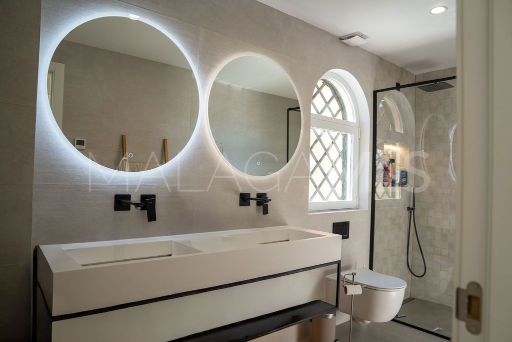 Maison de ville for sale in Nueva Andalucia