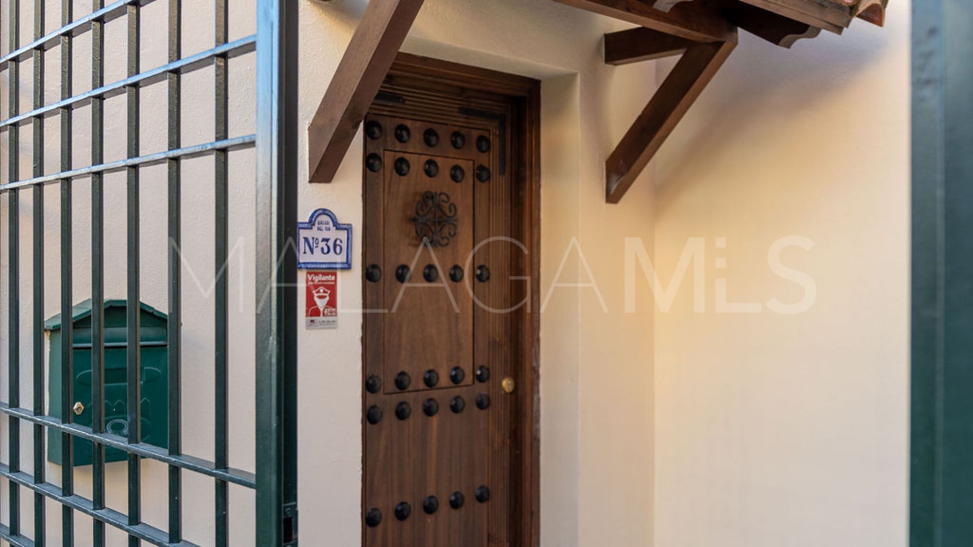 Maison de ville for sale in Nueva Andalucia