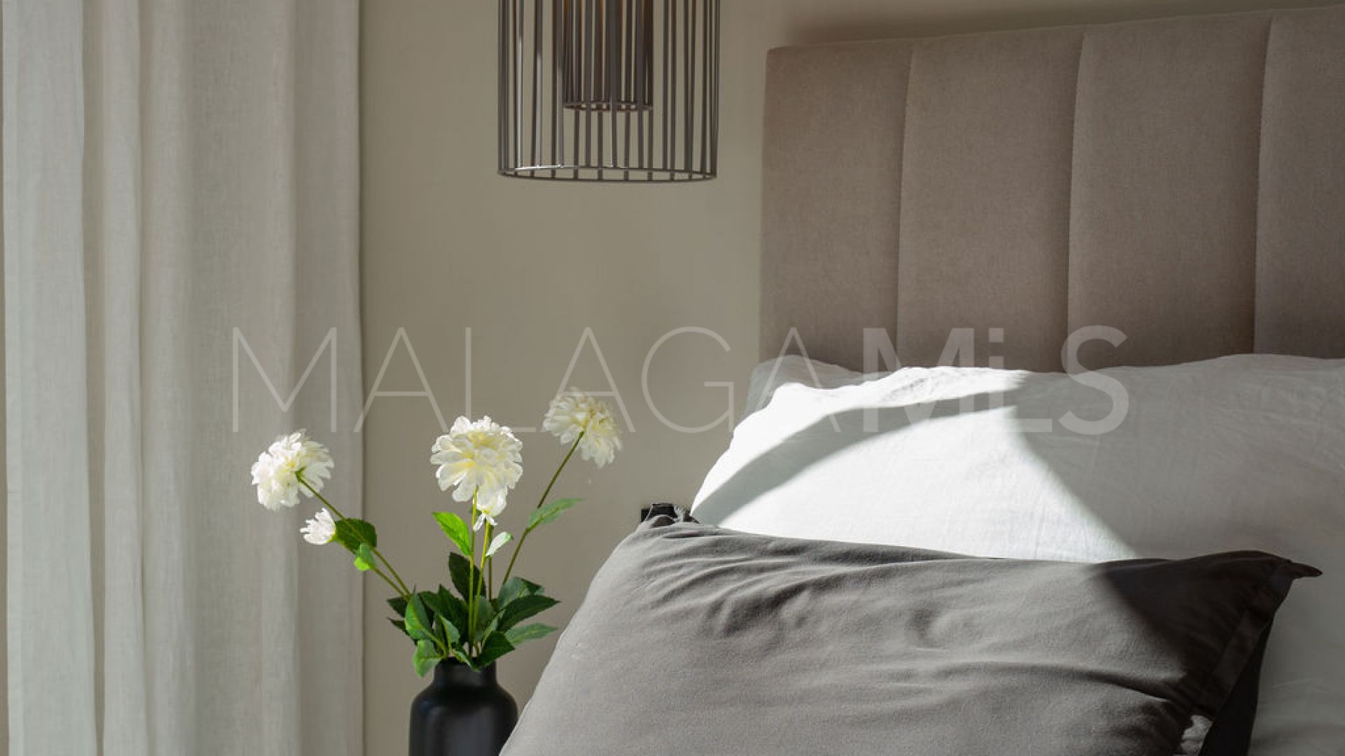 Maison de ville for sale in Nueva Andalucia