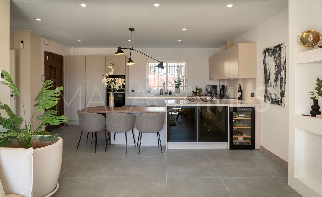 Maison de ville for sale in Nueva Andalucia