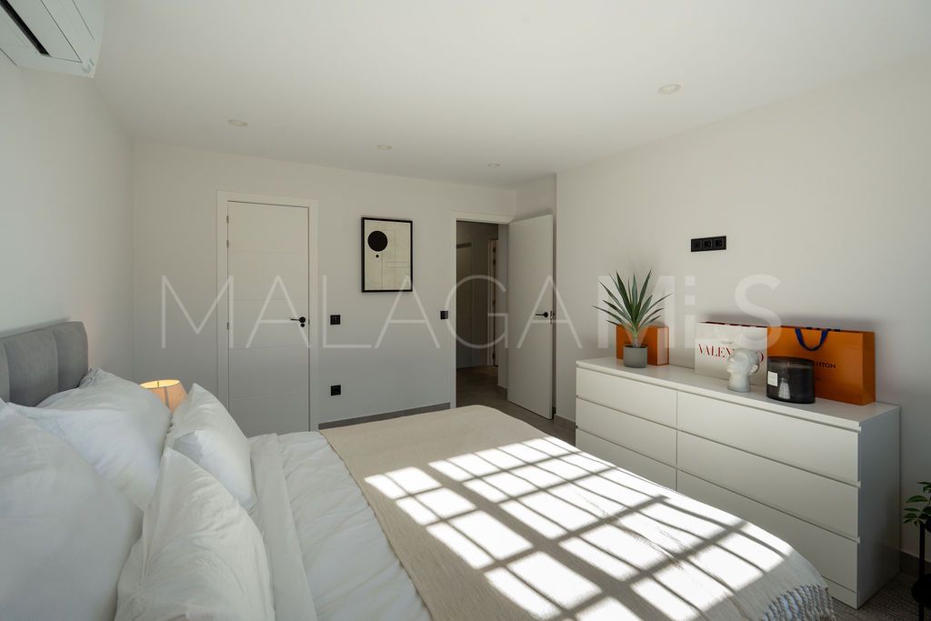 Maison de ville for sale in Nueva Andalucia