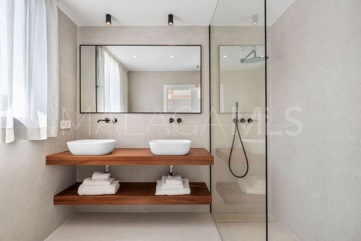 Reihenhaus for sale in Nueva Andalucia