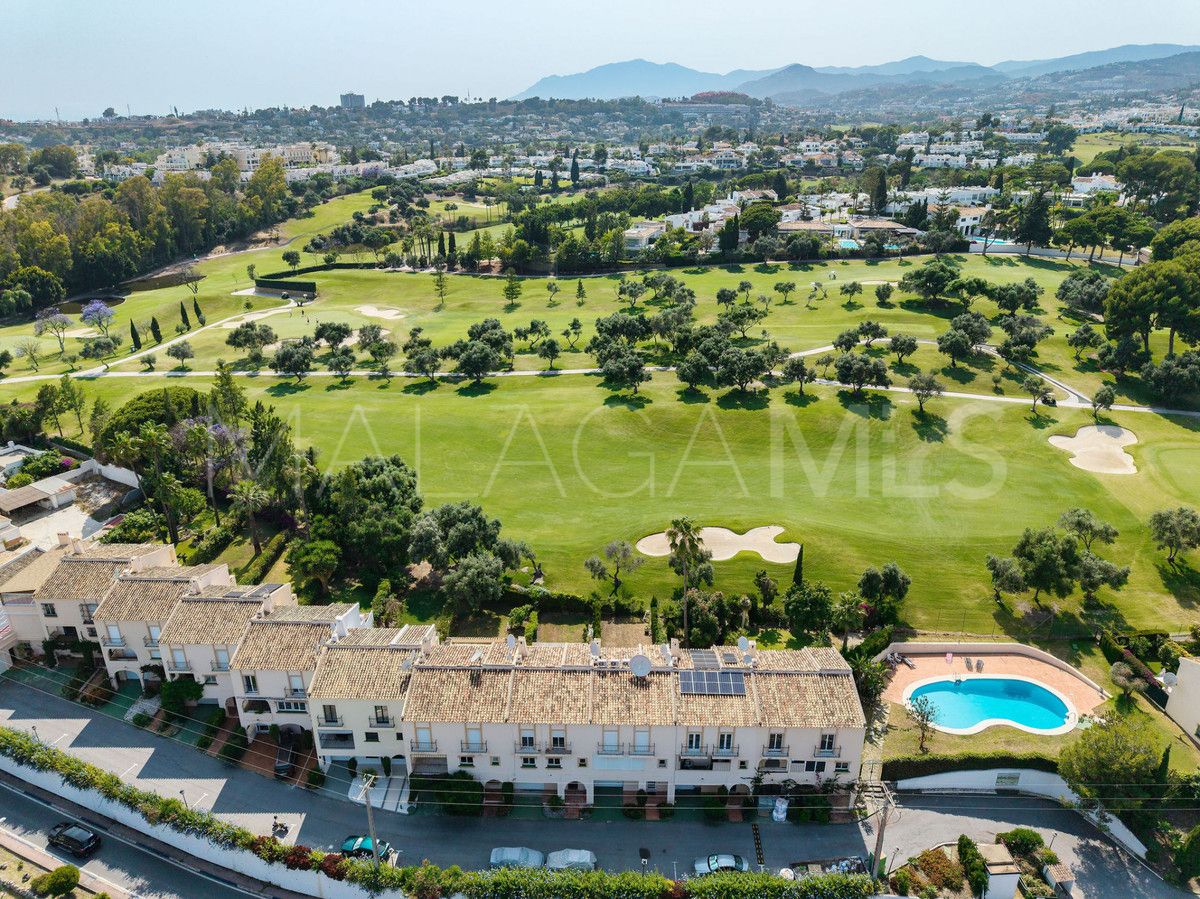 Reihenhaus for sale in Nueva Andalucia