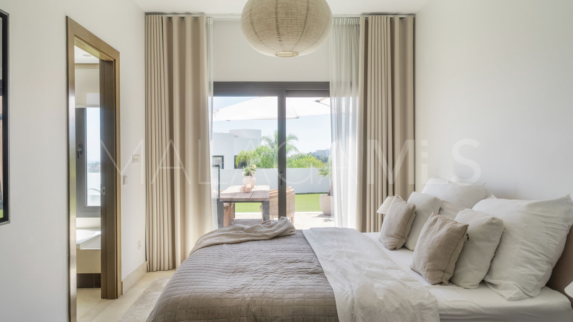 Villa for sale in Atalaya Fairways