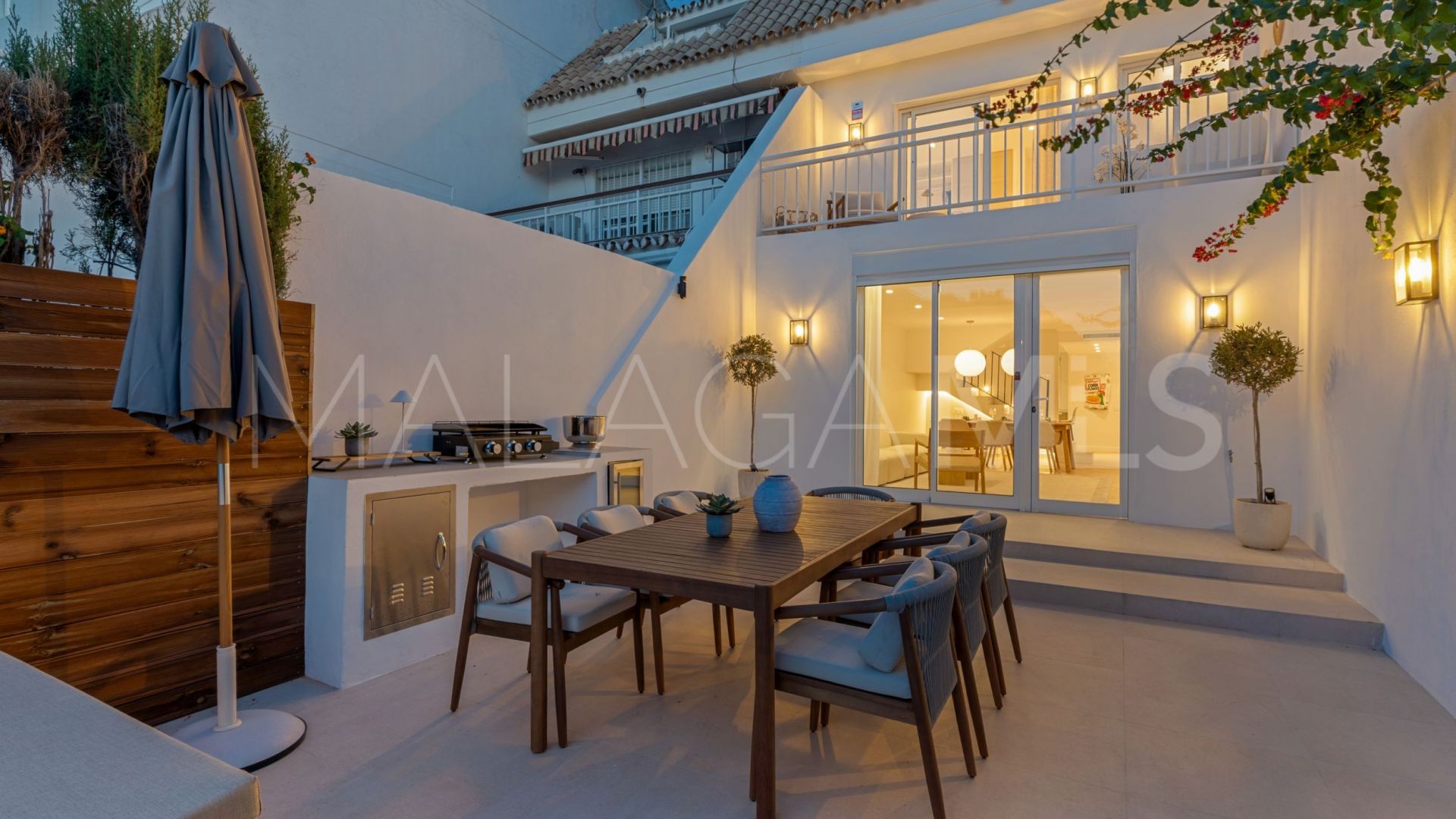 Buy 4 bedrooms town house in Nagüeles