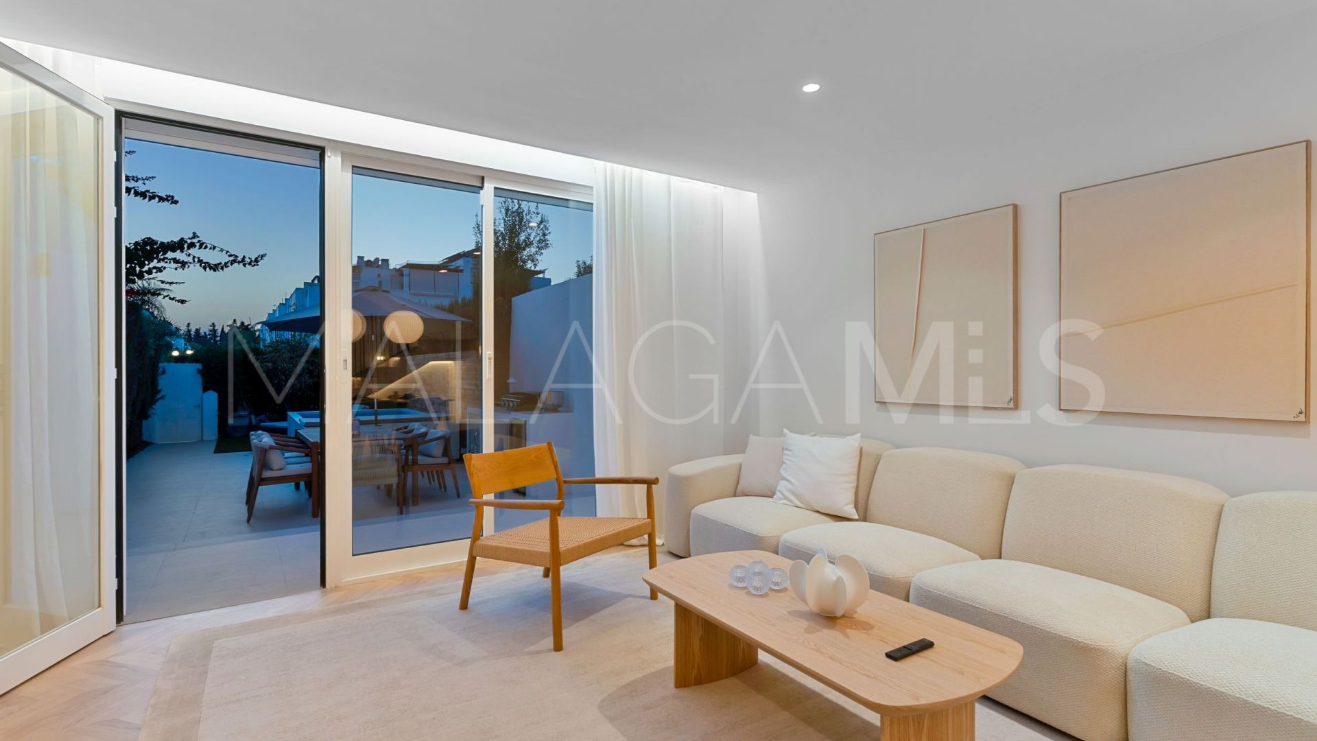 Buy 4 bedrooms town house in Nagüeles