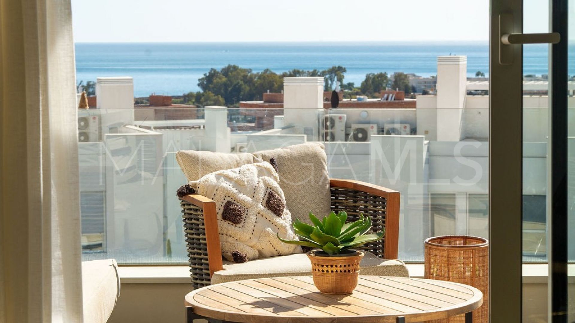 Duplex penthouse for sale in Cancelada