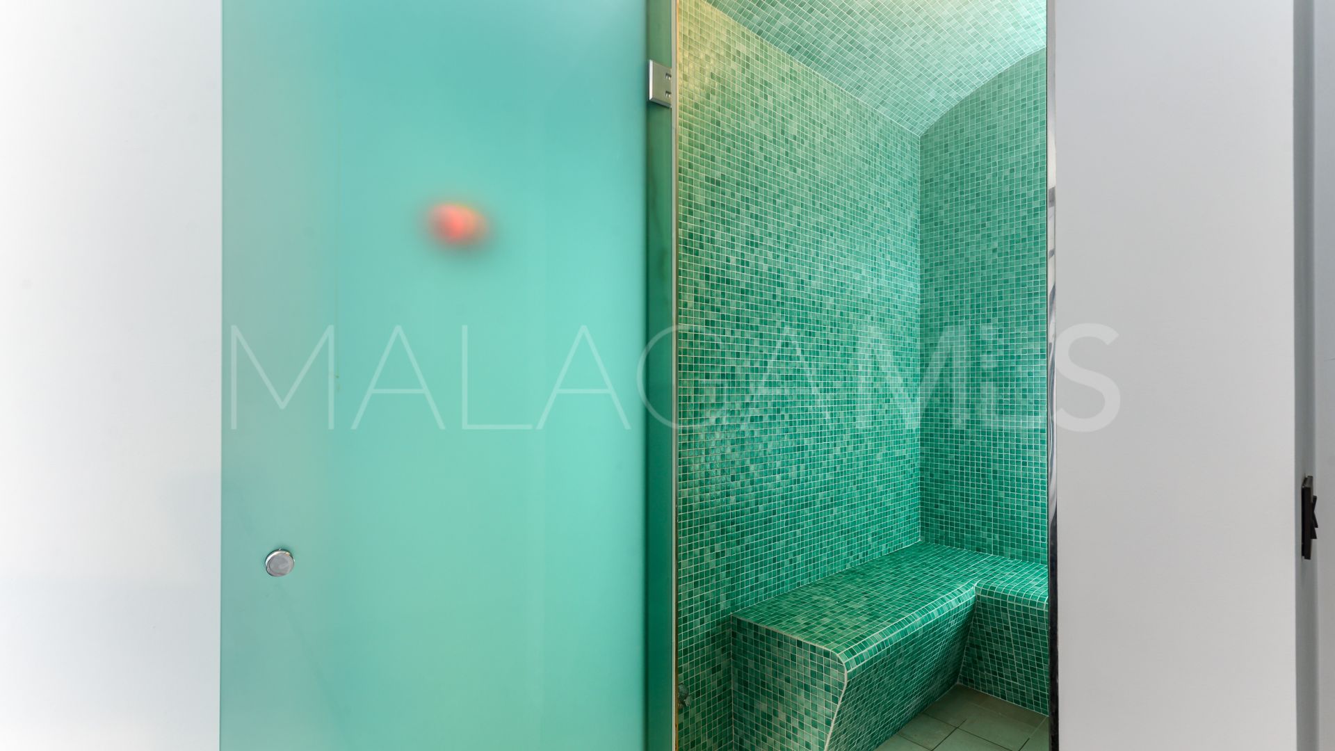 Villa for sale in Chullera
